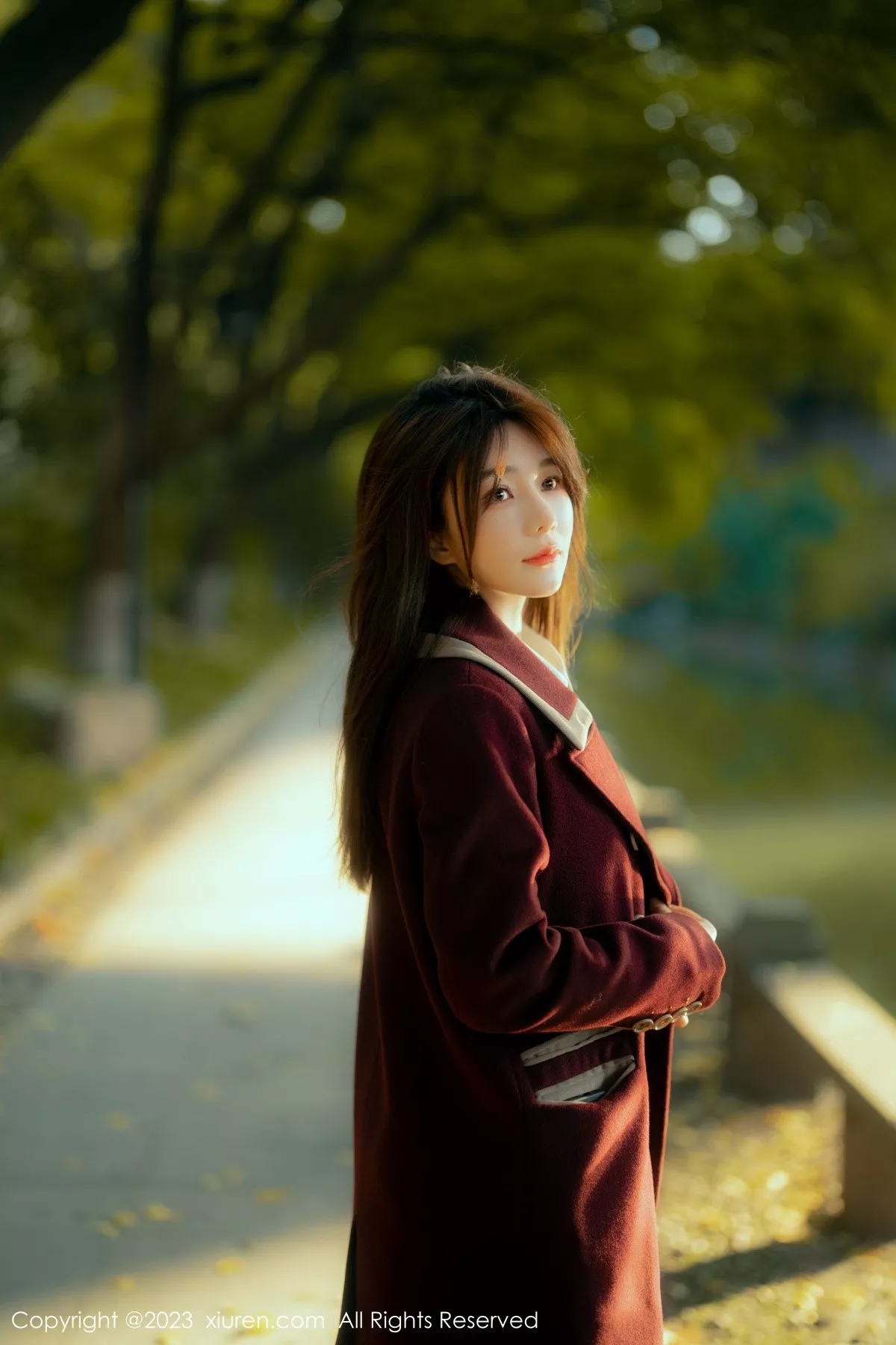 秀人集.com_[XiuRen秀人网]No.6137_模特婠婠么性感白T配黑色短裙露超薄黑丝秀曼妙身姿诱惑写真91P