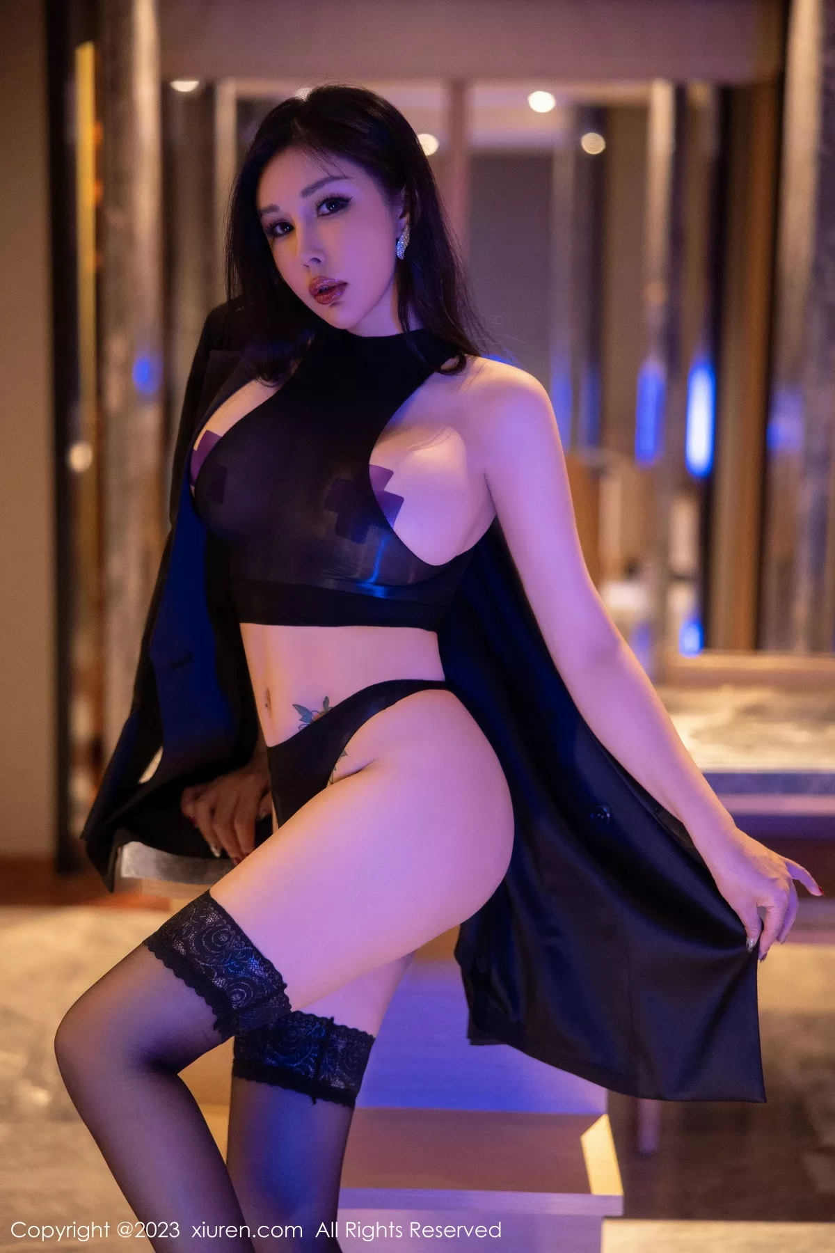 秀人集.com_[XiuRen秀人网]No.6143_模特田冰冰私房脱外衣露性感黑色情趣服饰秀豪乳遮点诱惑写真74P