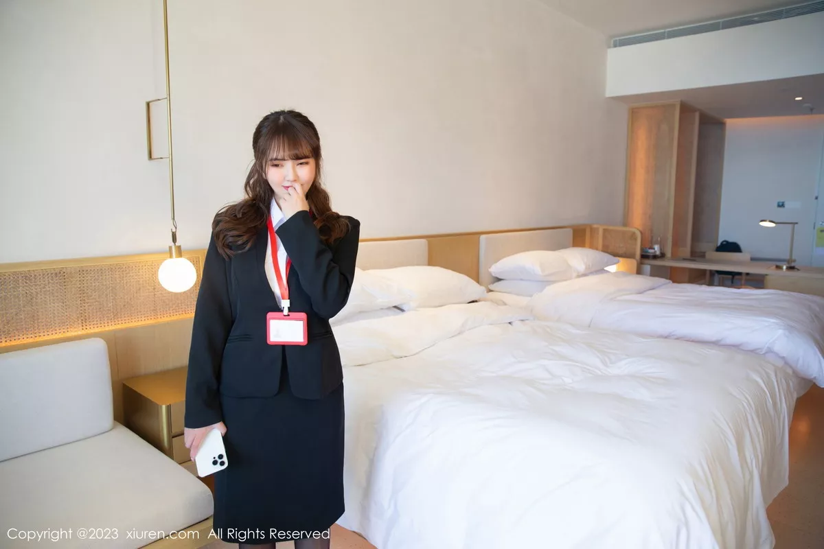 秀人集.com_[XiuRen秀人网]No.6197_模特张思允Nice和上司出差半脱露淡紫色蕾丝内衣完美诱惑写真81P