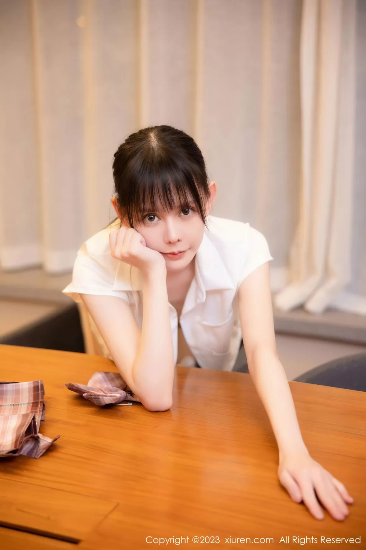 秀人集.com_[XiuRen秀人网]No.6200_新人模特甜佳佳浴室白色短款上衣配格子裙秀曼妙身姿迷人写真83P