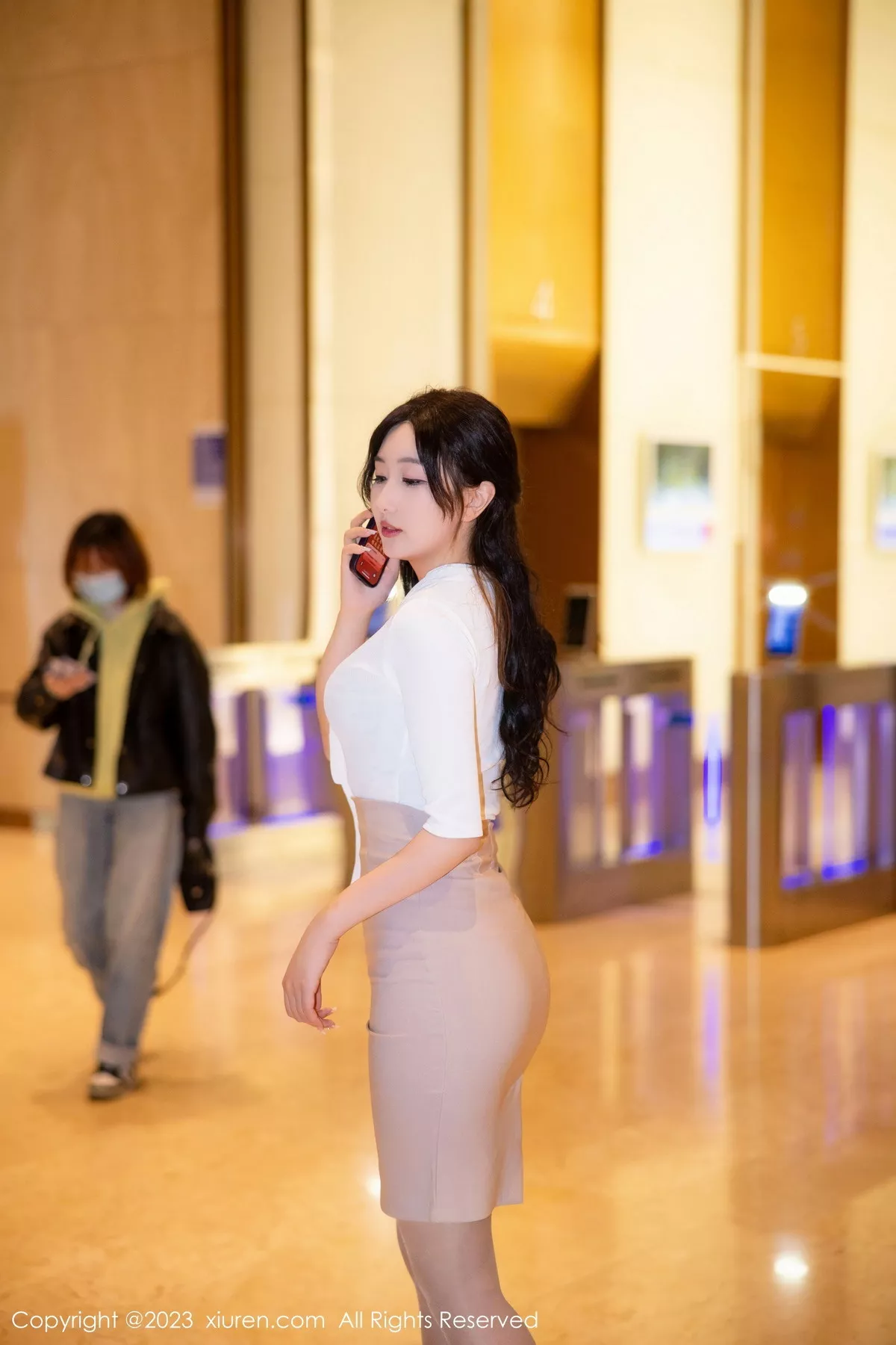 秀人集.com_[XiuRen秀人网]No.6207_模特江真真白色Ol职业装露淡蓝色蕾丝内衣秀丰腴身姿迷人写真110P