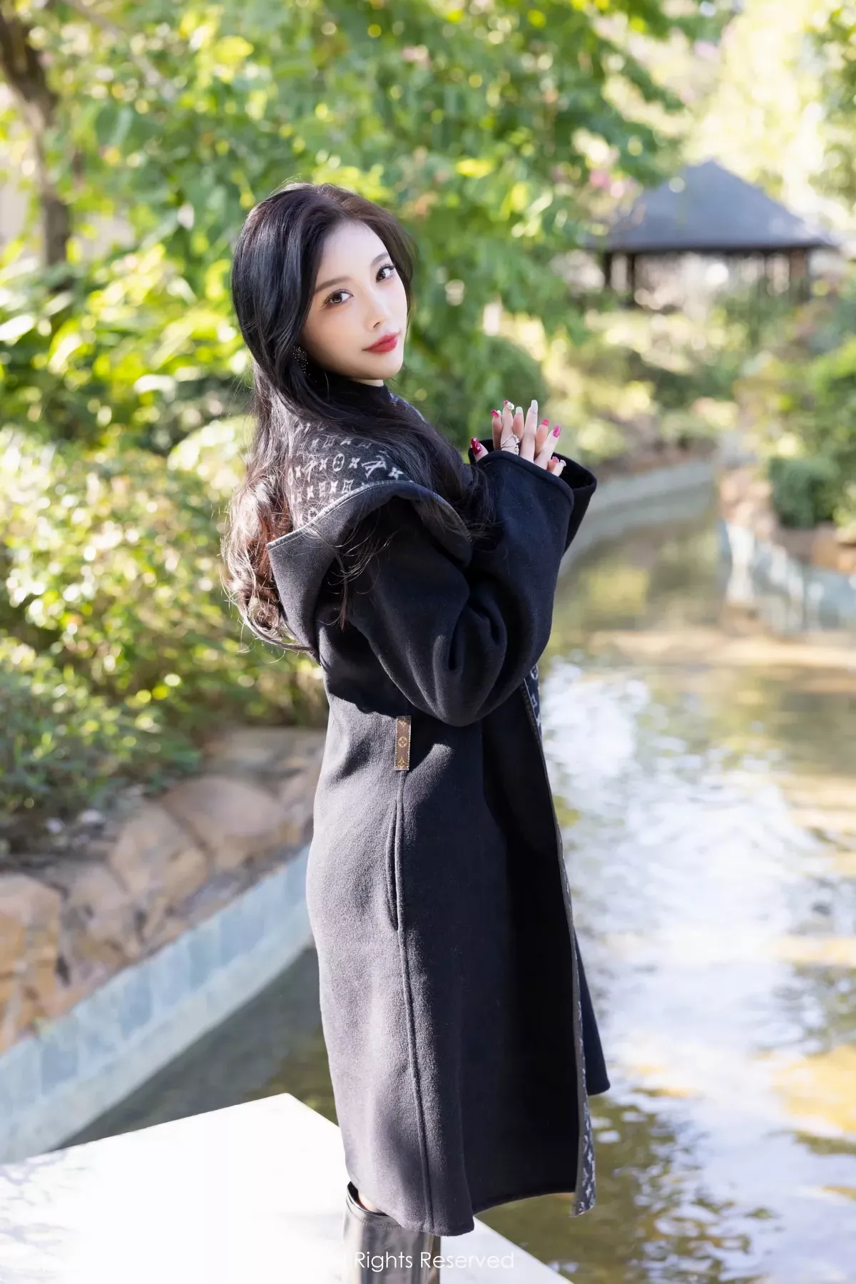 秀人集.com_[XiuRen秀人网]No.6229_女神杨晨晨Yome脱黑色外衣露性感黑色蕾丝内衣完美诱惑写真73P