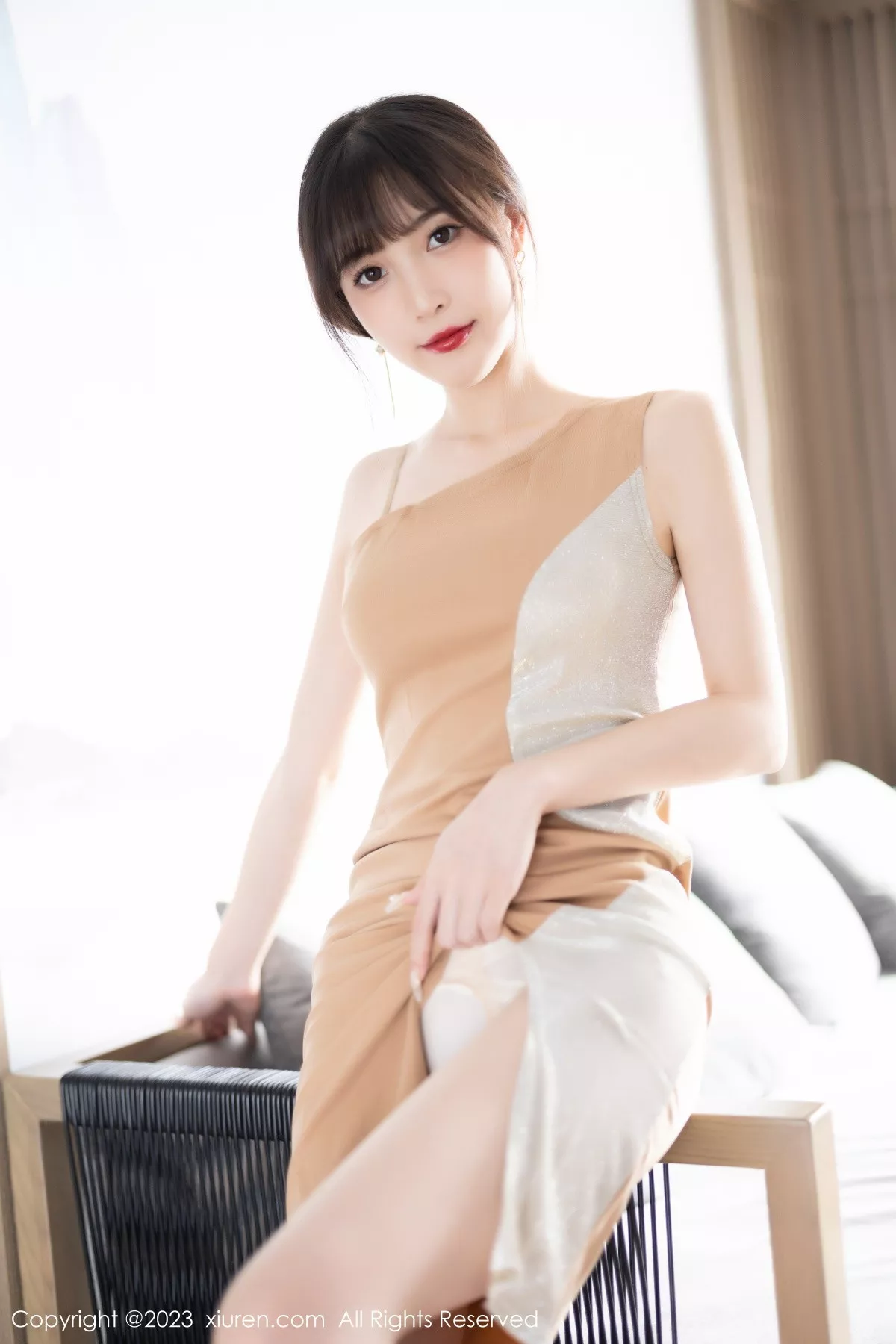 秀人集.com_[XiuRen秀人网]No.6236_模特林星阑脱咖啡色连衣裙露白色蕾丝内衣配开档肉丝诱惑写真90P