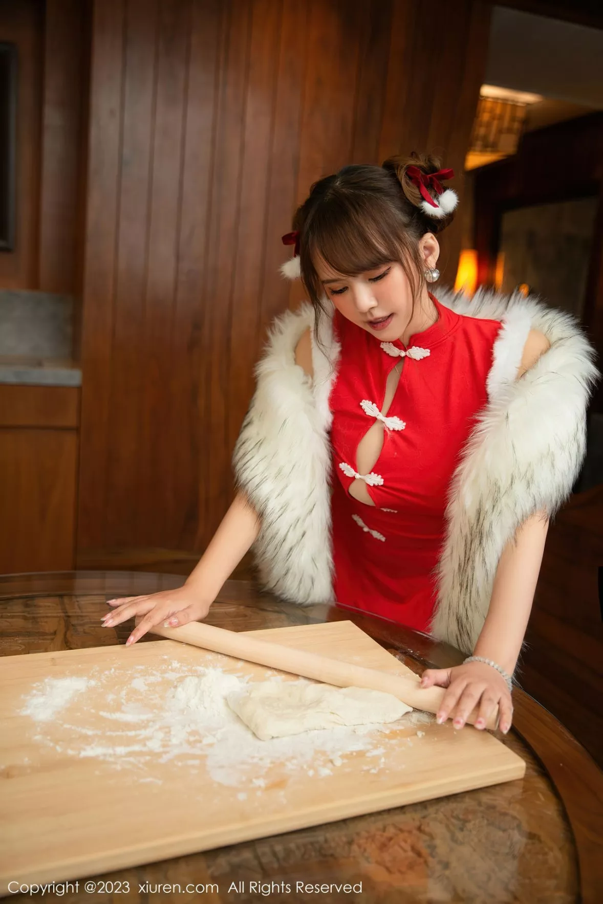 秀人集.com_[XiuRen秀人网]No.6242_模特张思允Nice包饺子主题性感喜庆红色服饰秀完美身材诱惑写真73P