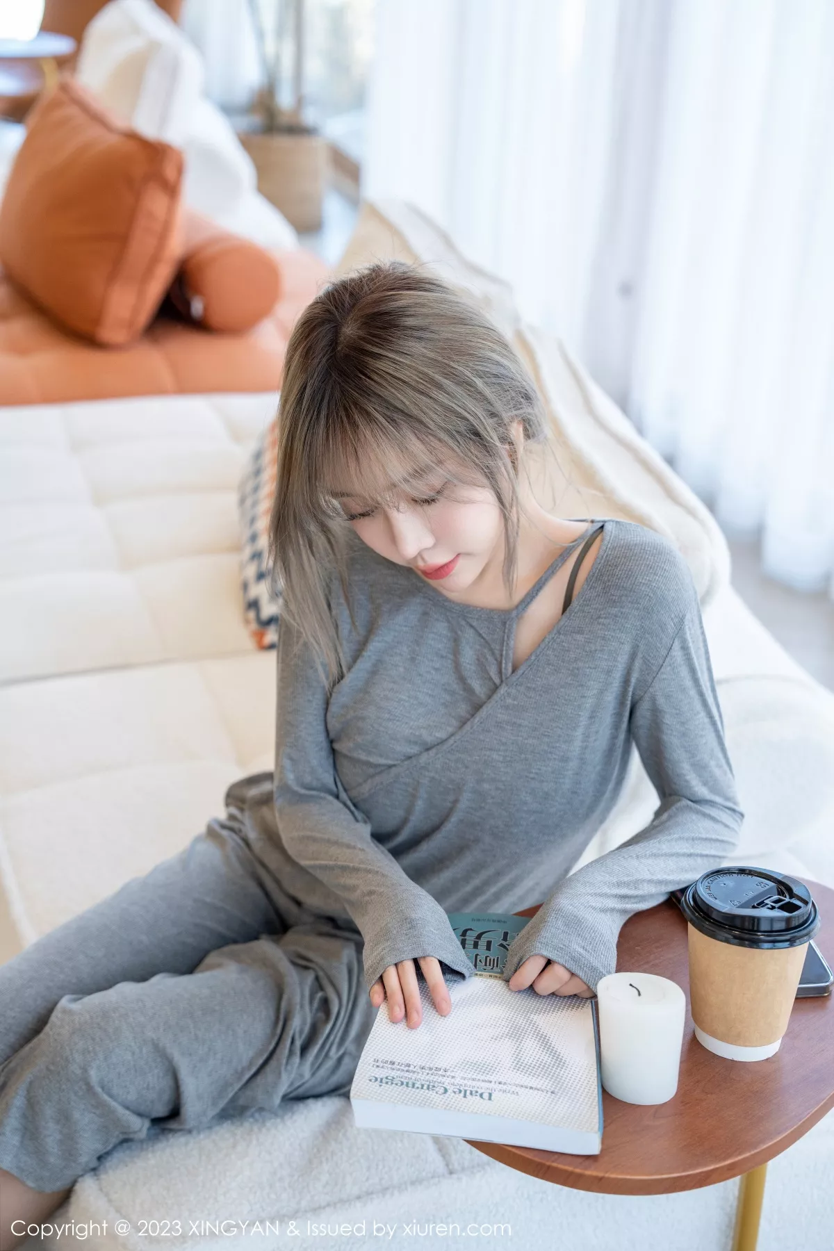 秀人集.com_[XINGYAN星颜社]VOL.171_女神王雨纯脱灰色休闲装露轻透连体衣配开档黑丝惹火诱惑写真78P