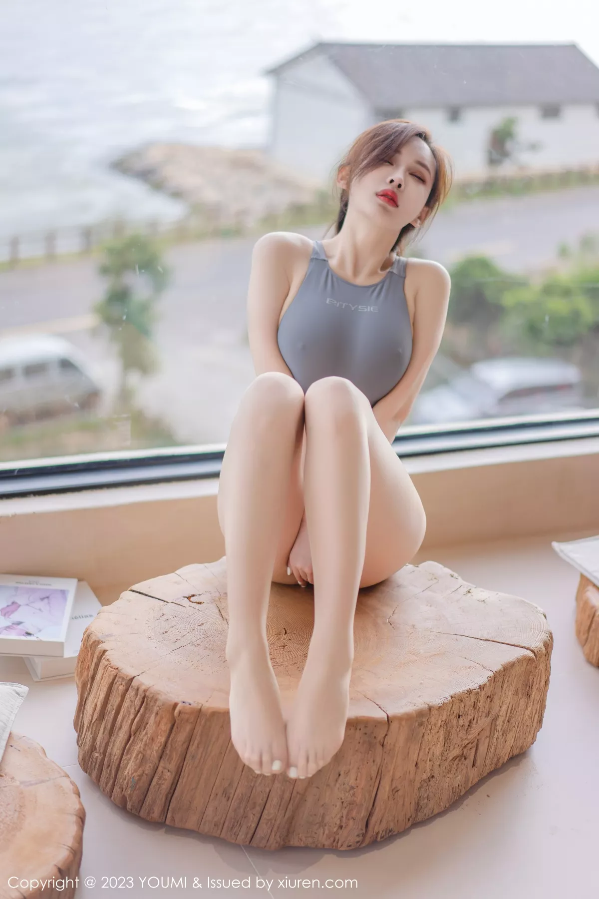 秀人集.com_[YouMi尤蜜荟]Vol.900_女神Carol周妍希大理旅拍性感蓝灰泳装秀丰满身材迷人诱惑写真89P