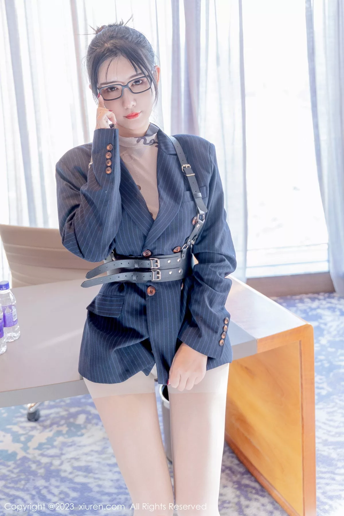 秀人集.com_[XiuRen秀人网]No.6255_模特夏沫沫tifa私人秘书主题性感超薄肉丝秀完美身材诱惑写真62P