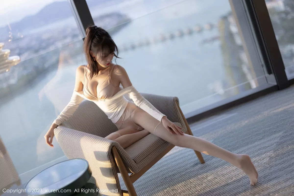 秀人集.com_[XiuRen秀人网]No.6263_模特林星阑白色上衣配粉色短裙露性感内衣秀曼妙身材诱惑写真85P