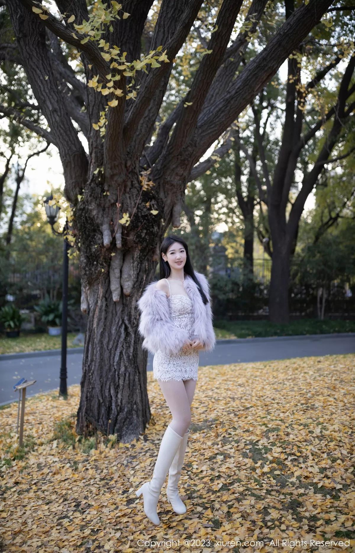 秀人集.com_[XiuRen秀人网]No.6331_模特唐安琪性感白色蕾丝吊带裙配开档白丝秀曼妙身姿诱惑写真79P