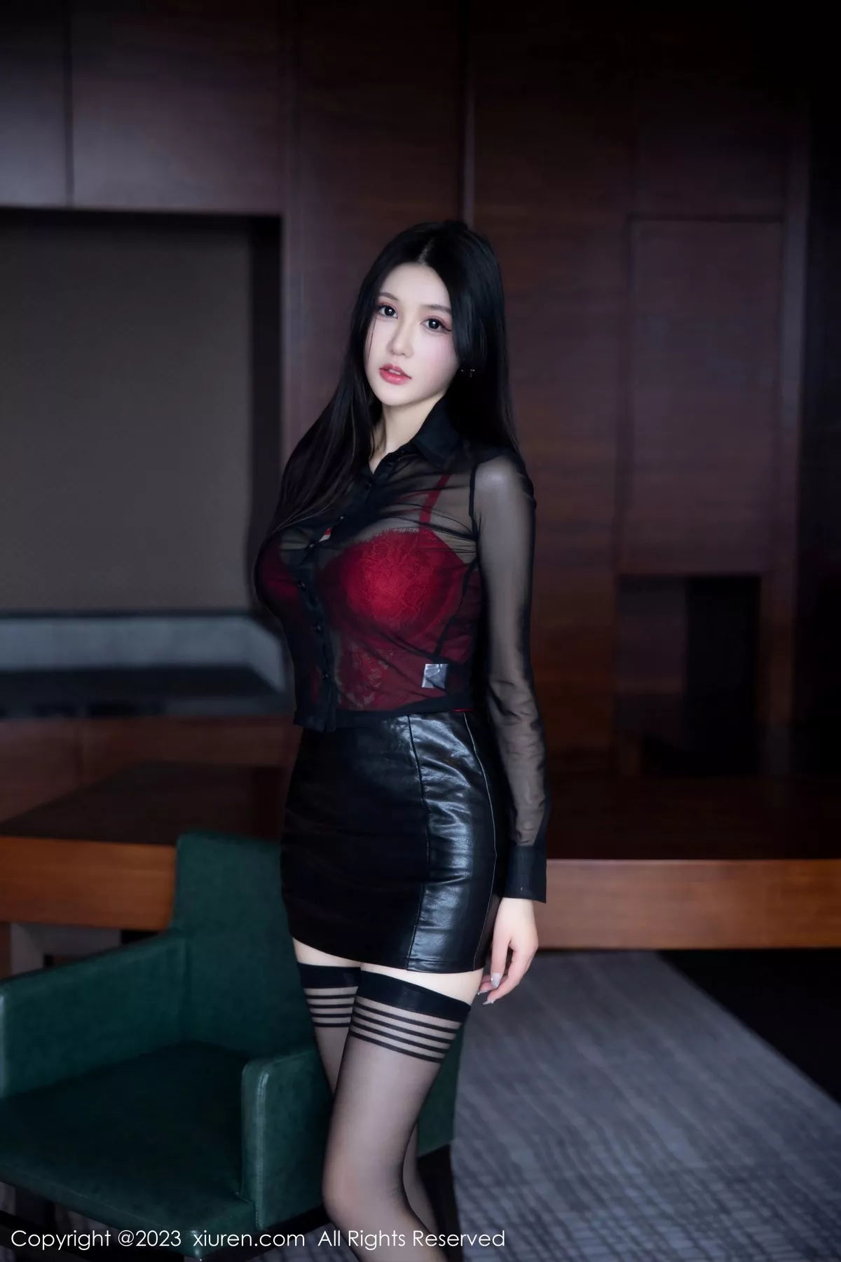 秀人集.com_[XiuRen秀人网]No.6332_新人模特桐桐脱黑色轻透薄纱露性感红色蕾丝内衣迷人诱惑写真84P