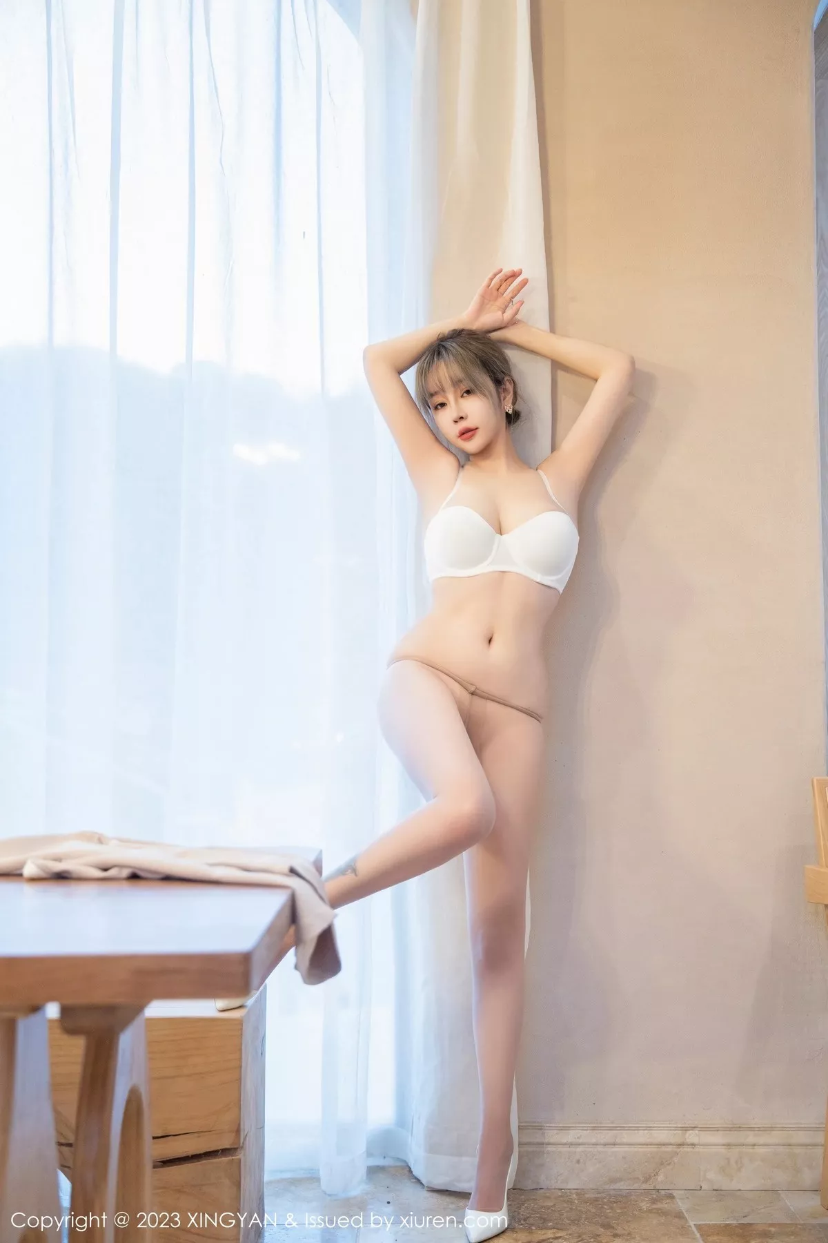 秀人集.com_[XINGYAN星颜社]VOL.177_女神王雨纯私房半脱露性感白色内衣配超薄无内肉丝惹火诱惑写真82P