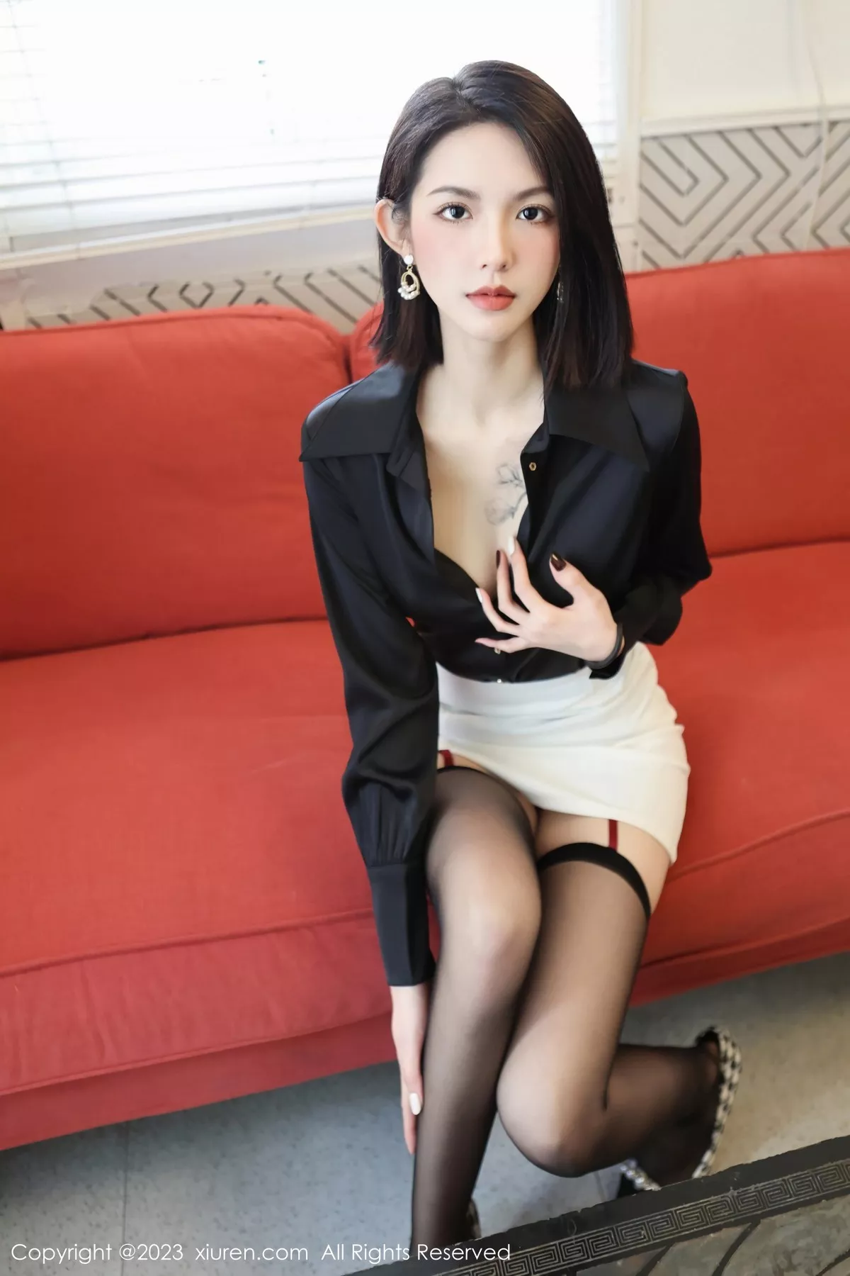 秀人集.com_[XiuRen秀人网]No.6356_模特乔一一私房半脱露性感红色蕾丝内衣配黑丝吊袜完美诱惑写真89P