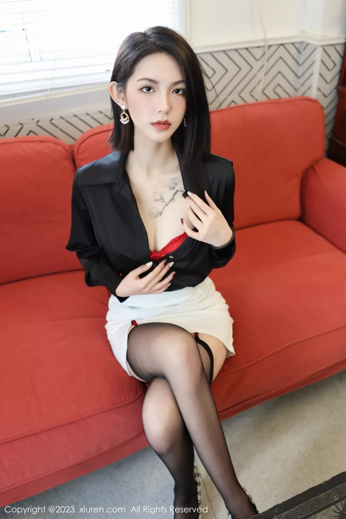 秀人集.com_[XiuRen秀人网]No.6356_模特乔一一私房半脱露性感红色蕾丝内衣配黑丝吊袜完美诱惑写真89P