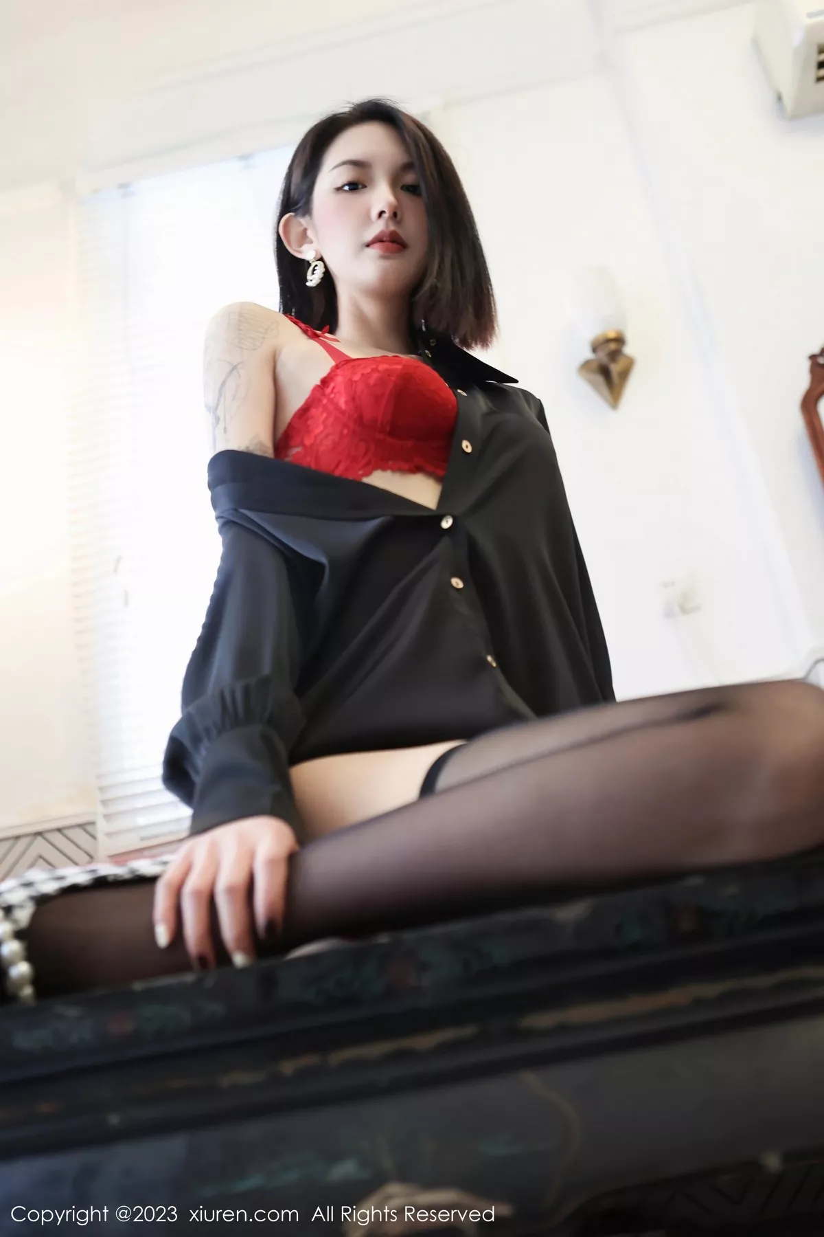 秀人集.com_[XiuRen秀人网]No.6356_模特乔一一私房半脱露性感红色蕾丝内衣配黑丝吊袜完美诱惑写真89P