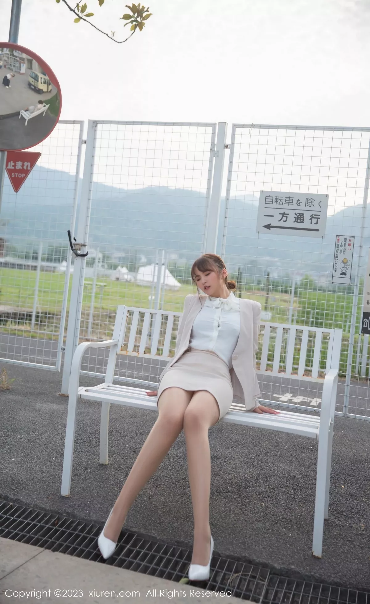 秀人集.com_[XiuRen秀人网]No.6383_模特张思允Nice户外OL装半脱露性感黑色蕾丝内衣迷人诱惑写真87P