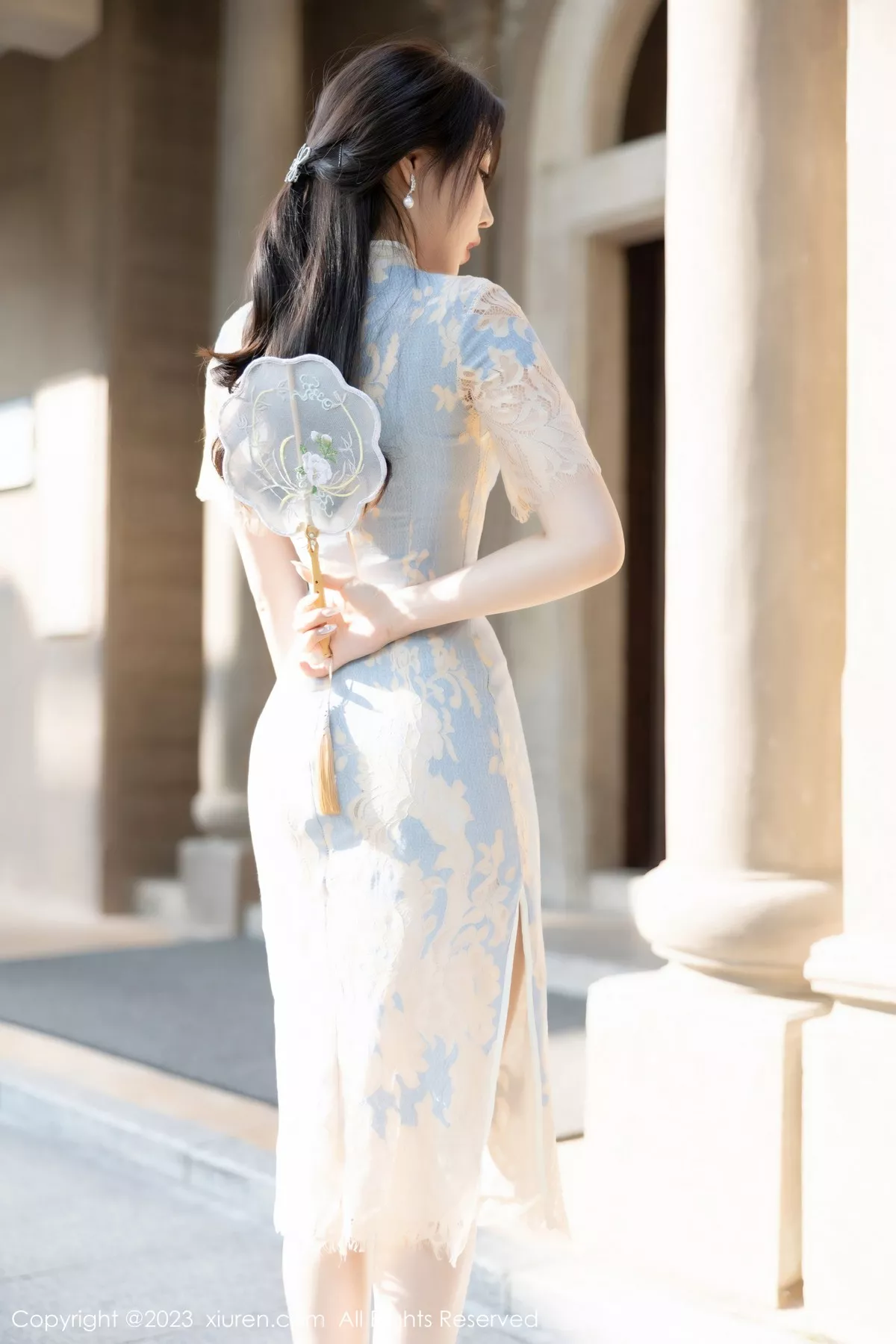 秀人集.com_[XiuRen秀人网]No.6434_女神徐莉芝Booty脱浅色旗袍露蓝浅色蕾丝内衣开档肉丝诱惑写真87P