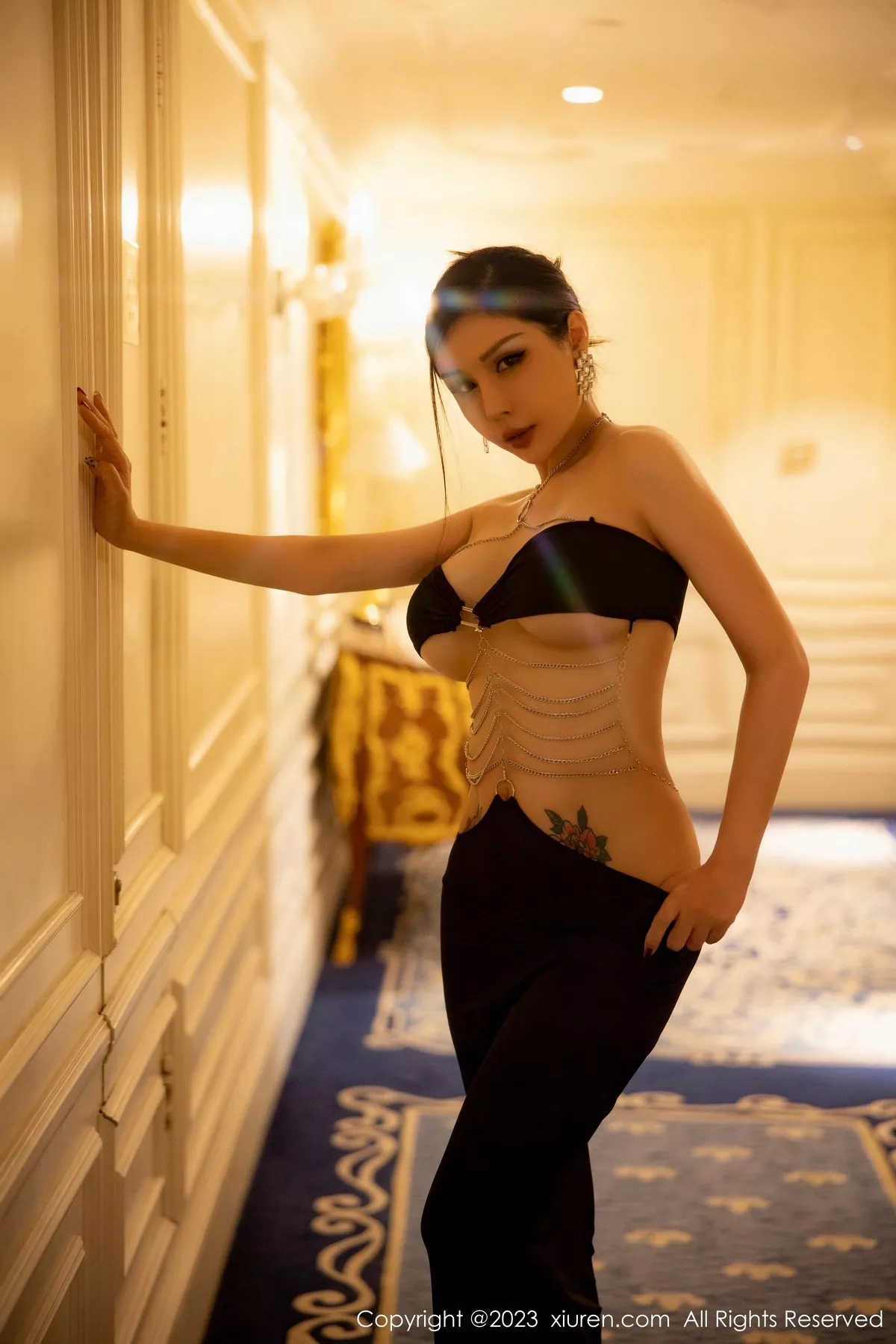 秀人集.com_[XiuRen秀人网]No.6304_模特田冰冰私房性感黑色情趣长裙低胸秀惹火身材撩人诱惑写真63P