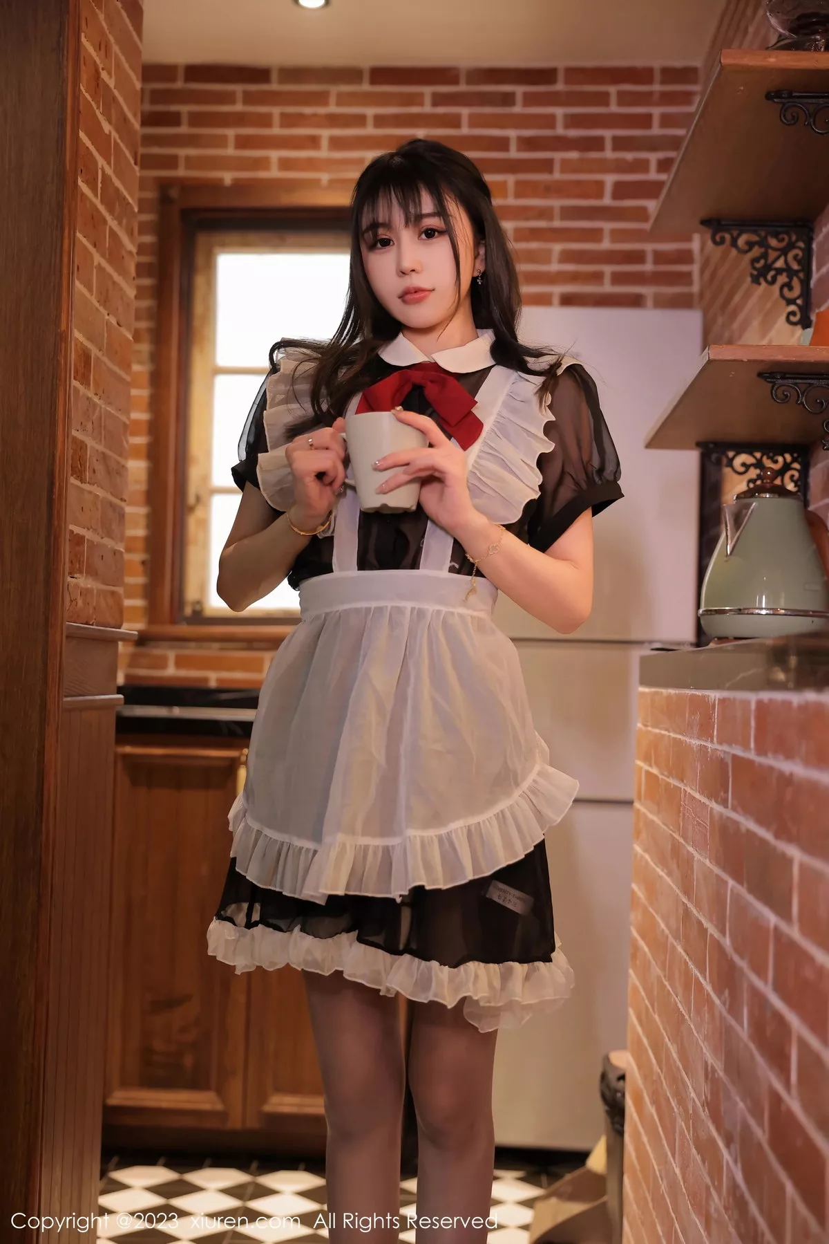 秀人集.com_[XiuRen秀人网]No.6310_模特tina_甜仔性感真空女仆装配超薄灰丝袜秀凹凸身材诱惑写真62P