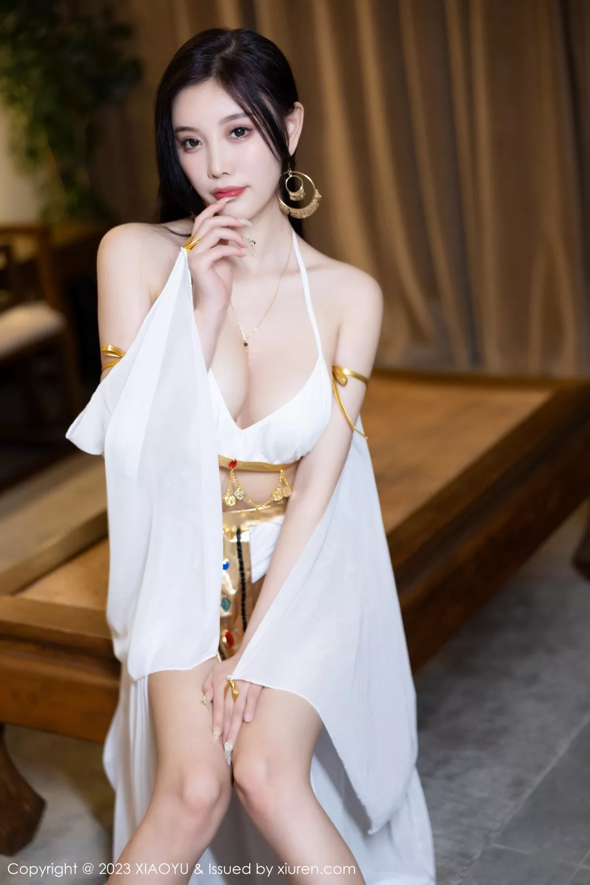 秀人集.com_[XiaoYu画语界]Vol.973_女神杨晨晨Yome性感白色诱人服饰秀完美绝伦身材撩人诱惑写真86P
