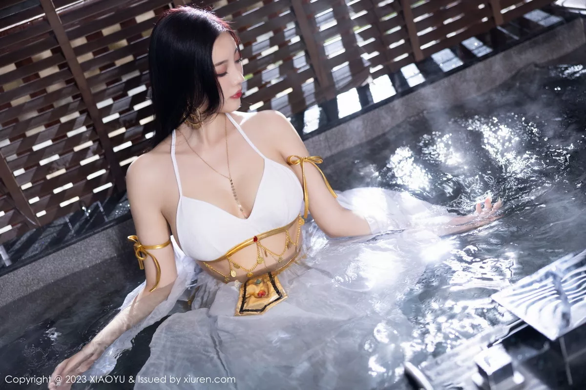 秀人集.com_[XiaoYu画语界]Vol.973_女神杨晨晨Yome性感白色诱人服饰秀完美绝伦身材撩人诱惑写真86P