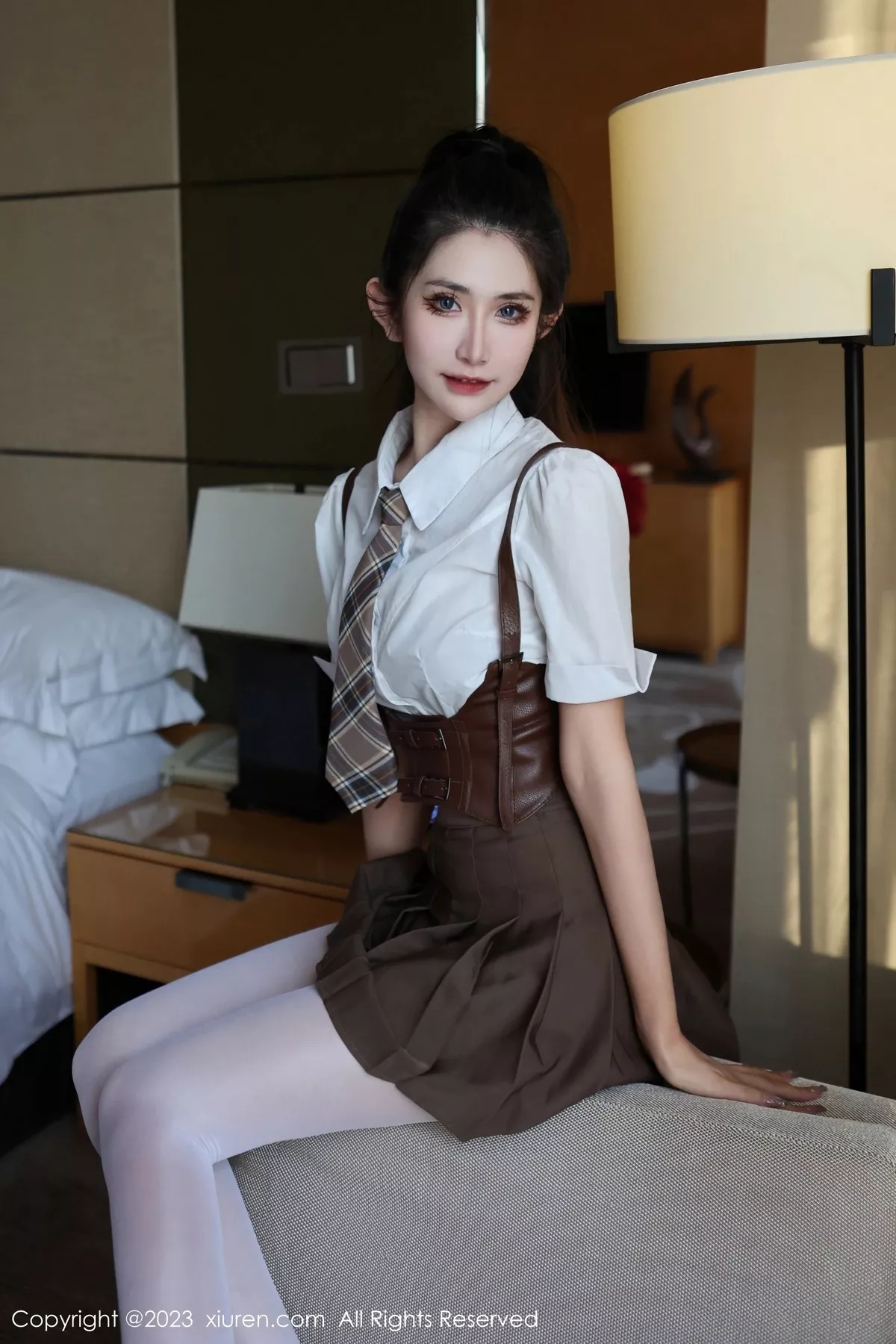 秀人集.com_[XiuRen秀人网]No.6478_模特依娜Yina私房半脱露性感红灰蕾丝内衣配开档白丝诱惑写真97P