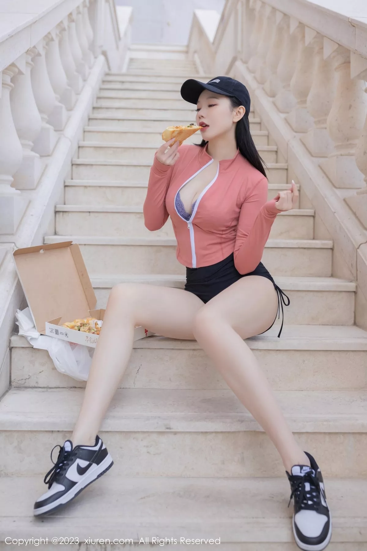 秀人集.com_[XiuRen秀人网]No.6487_模特安然anran粉色运动上衣配黑短裙半脱露蕾丝内衣诱惑写真82P