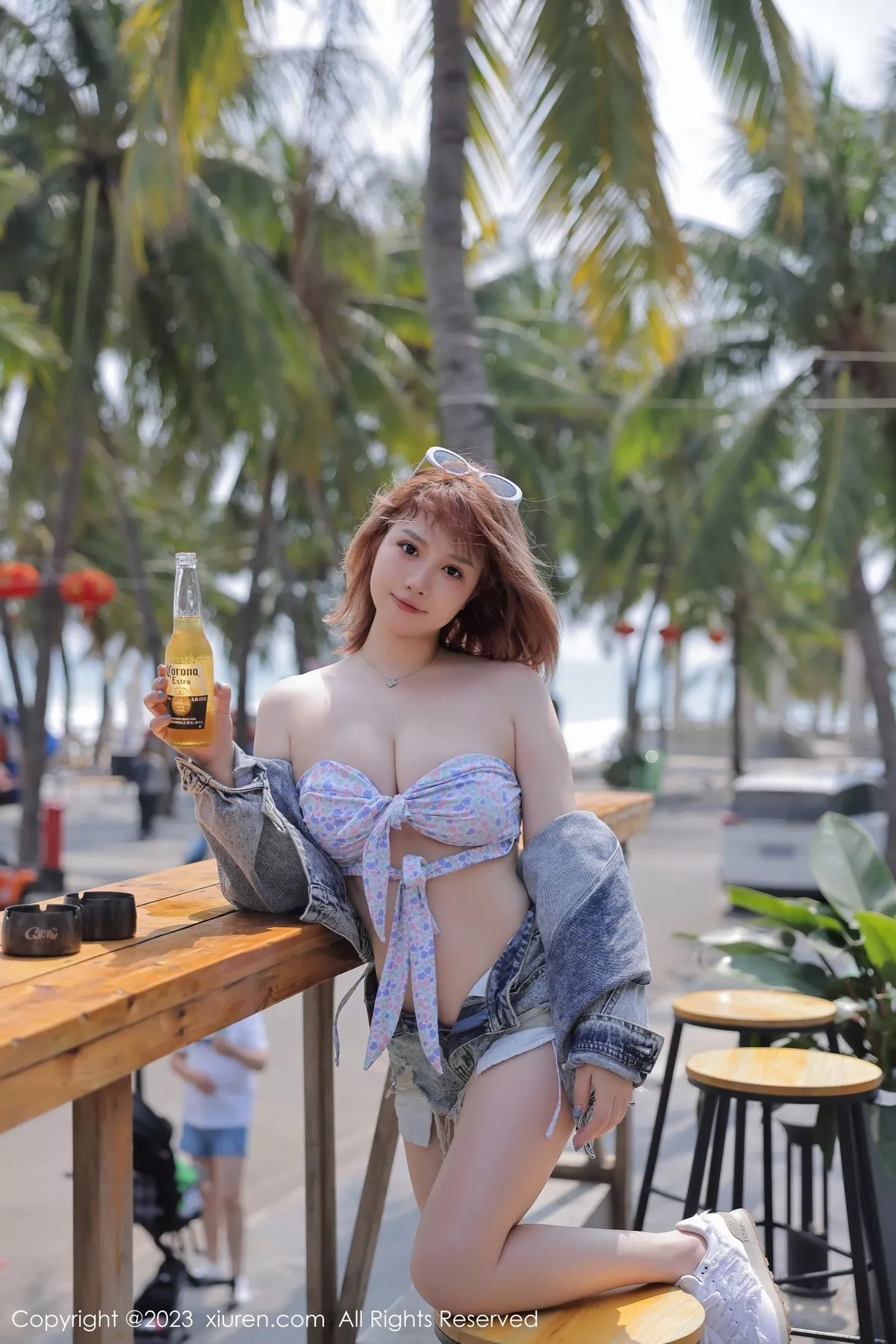 秀人集.com_[XiuRen秀人网]No.6551_模特养乐多DoDo户外紫色比基尼服+私房蕾丝内衣完美诱惑写真56P