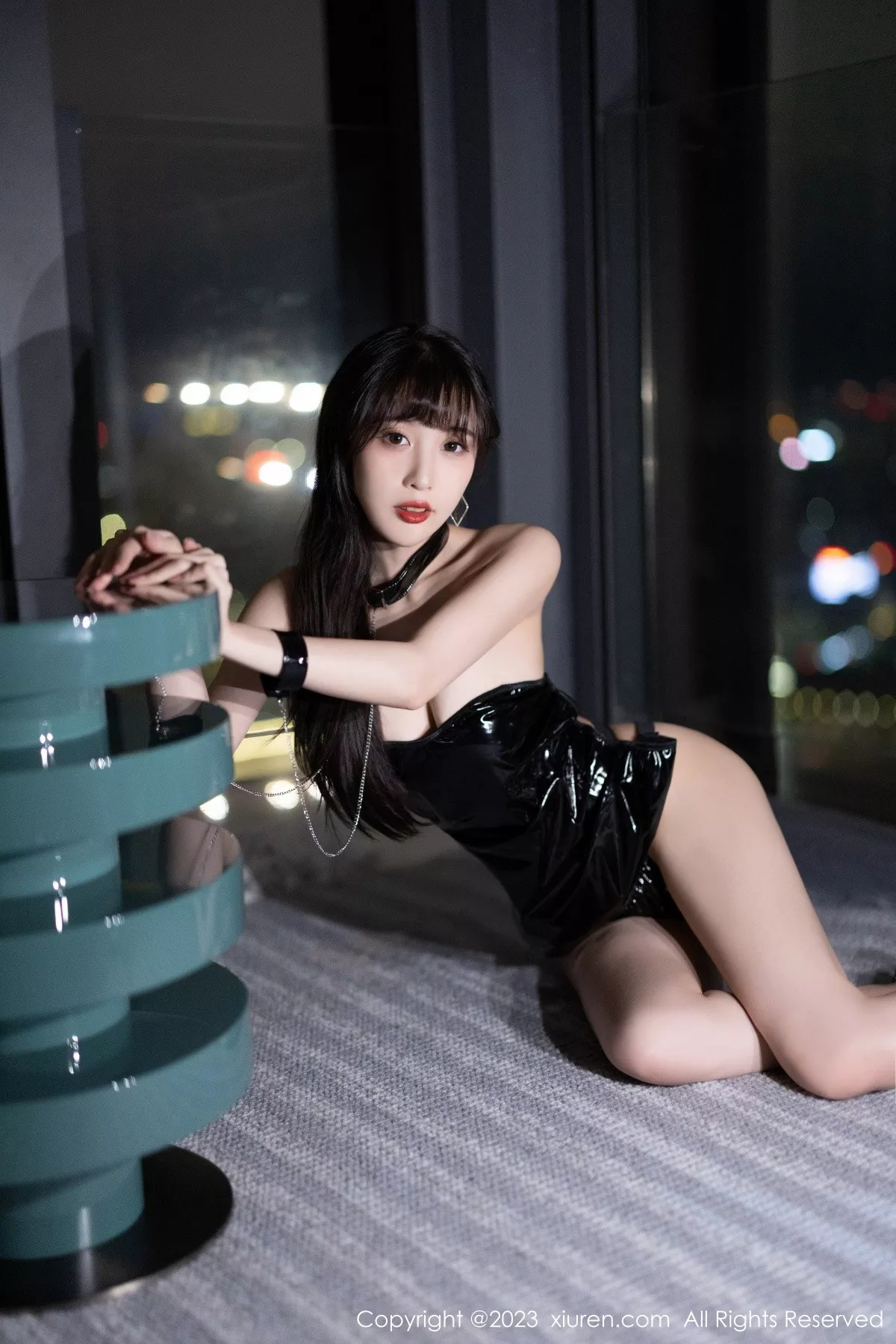 秀人集.com_[XiuRen秀人网]No.6565_模特林星阑性感黑色连身短裙配渐变色灰丝秀曼妙身姿诱惑写真81P