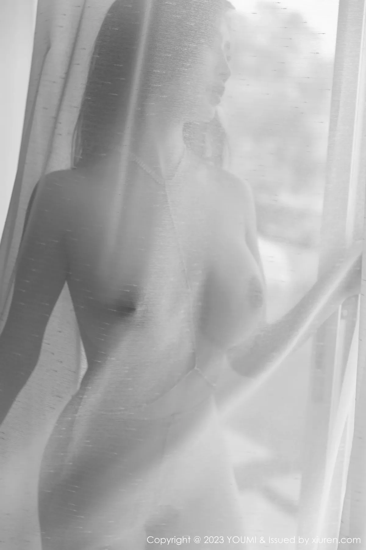 秀人集.com_[YouMi尤蜜荟]Vol.926_女神Carol周妍希暗红色轻透薄纱吊带裙秀丰满身材惹火诱惑写真95P