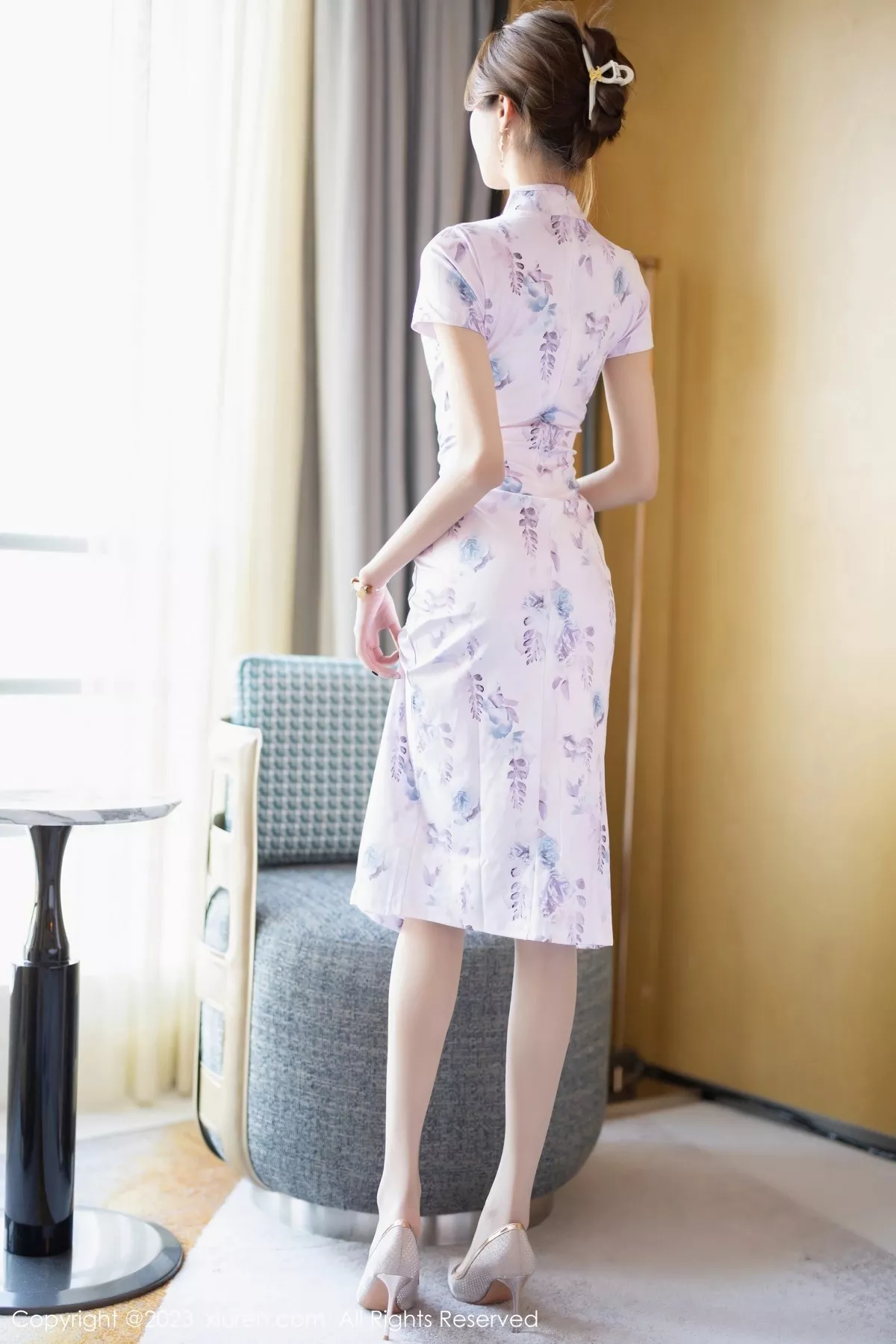 秀人集.com_[XiuRen秀人网]No.6591_模特程程程私房脱图案旗袍露白色蕾丝内衣配超薄肉丝诱惑写真80P