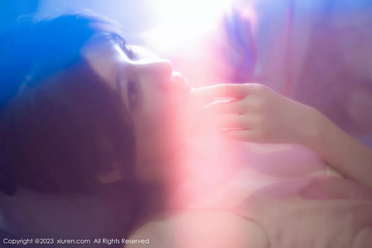 秀人集.com_[XiuRen秀人网]No.6458_模特婠婠么浴室场景性感暖色吊带服饰秀绝美身材迷人诱惑写真55P