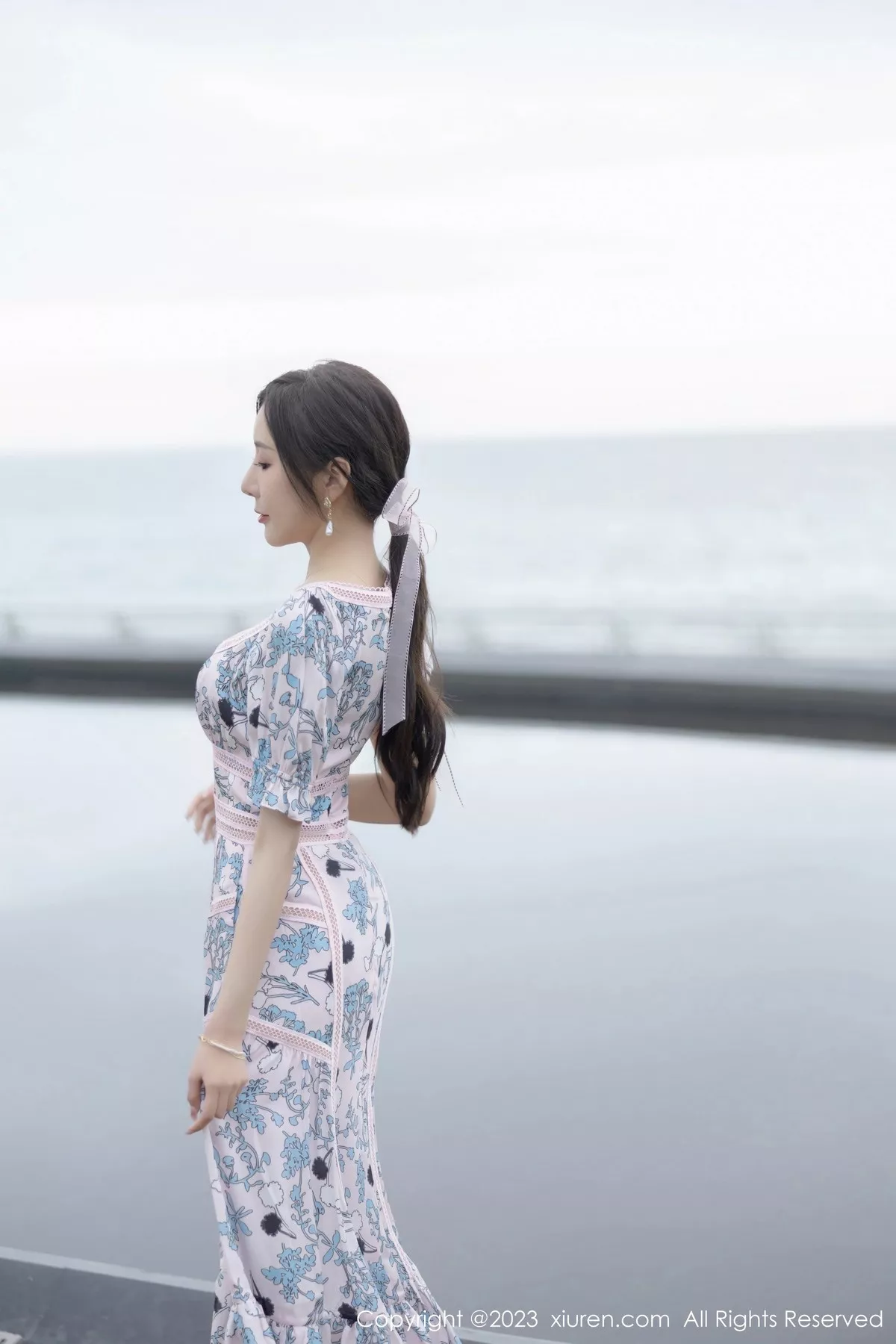 秀人集.com_[XiuRen秀人网]No.6474_女神王馨瑶yanni海南岛旅拍脱浅色连衣长裙露淡蓝内衣诱惑写真86P