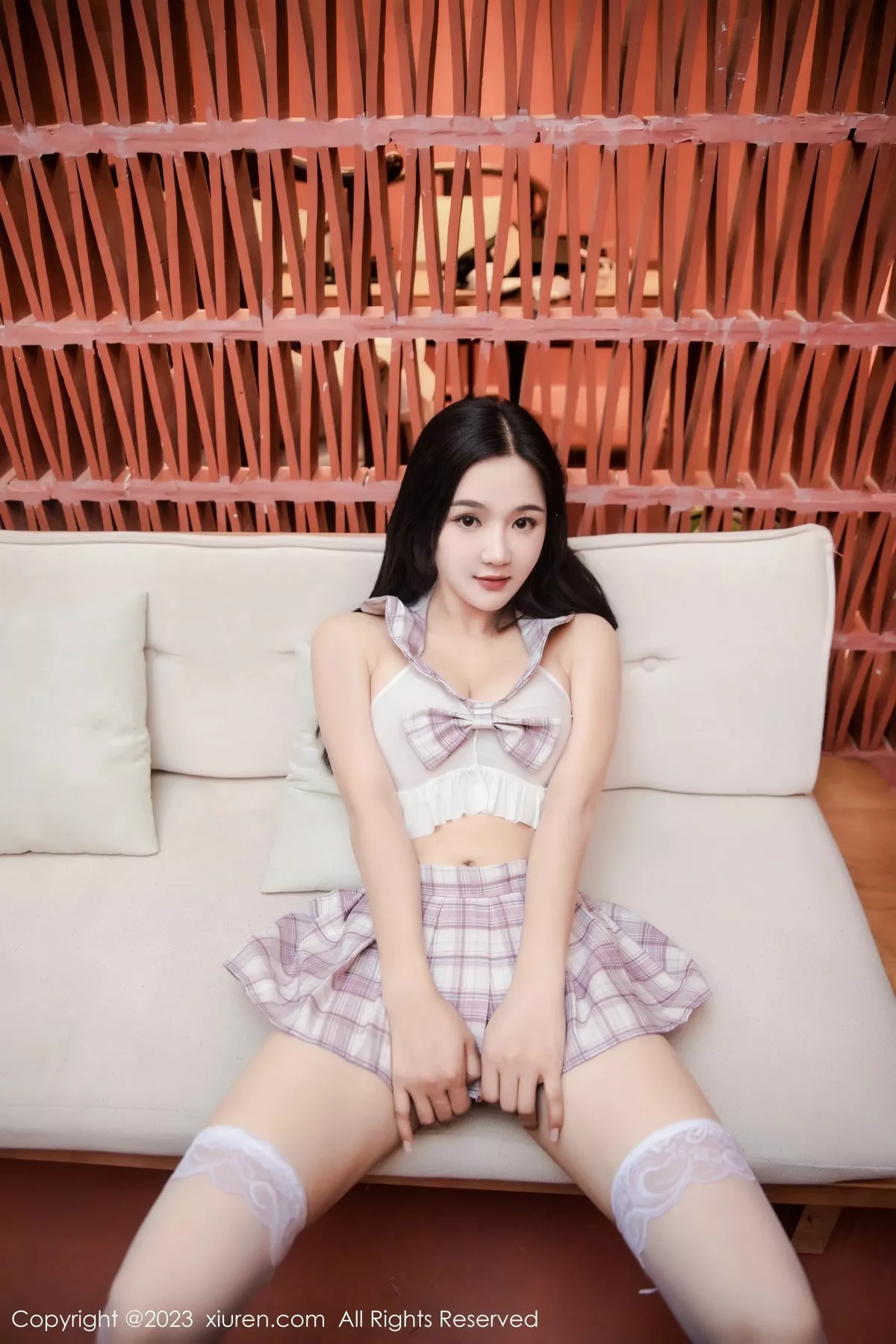 秀人集.com_[XiuRen秀人网]No.6733_新人模特慕嫣然Lancy性感浅粉色短裙套装配白丝袜完美诱惑写真60P