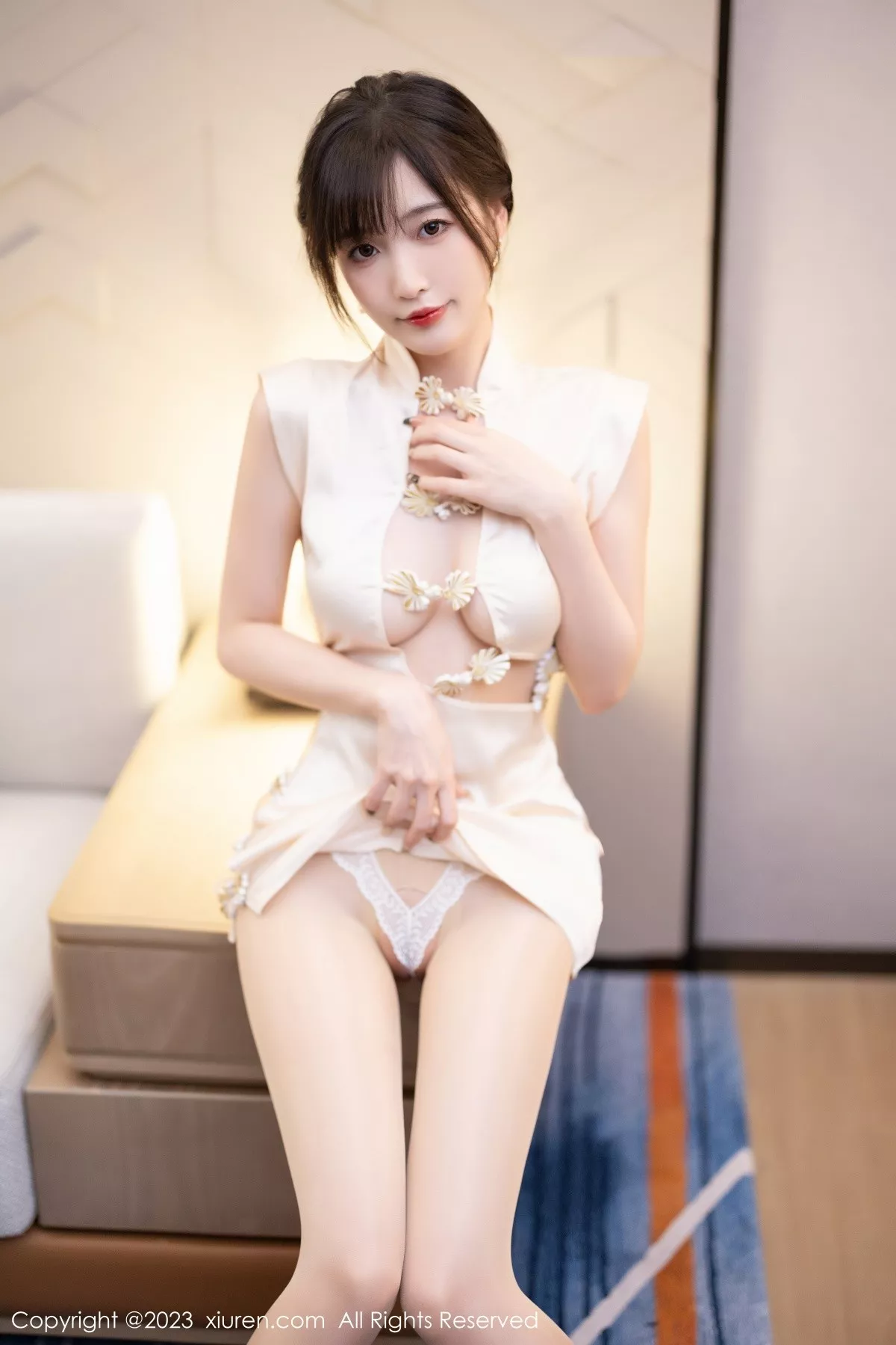 秀人集.com_[XiuRen秀人网]No.6600_模特林星阑性感白色短旗袍配开档肉丝秀曼妙身姿迷人诱惑写真88P