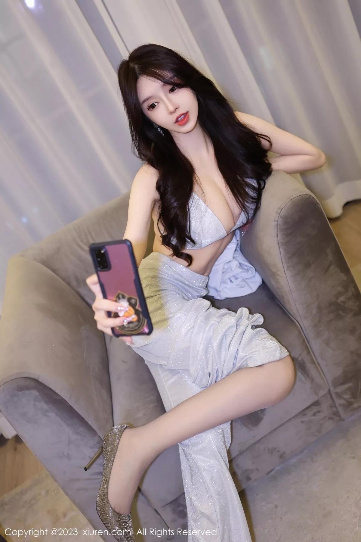 秀人集.com_[XiuRen秀人网]No.6605_模特玉兔miki脱简约银灰外衣露银灰内衣秀傲人豪乳撩人诱惑写真82P