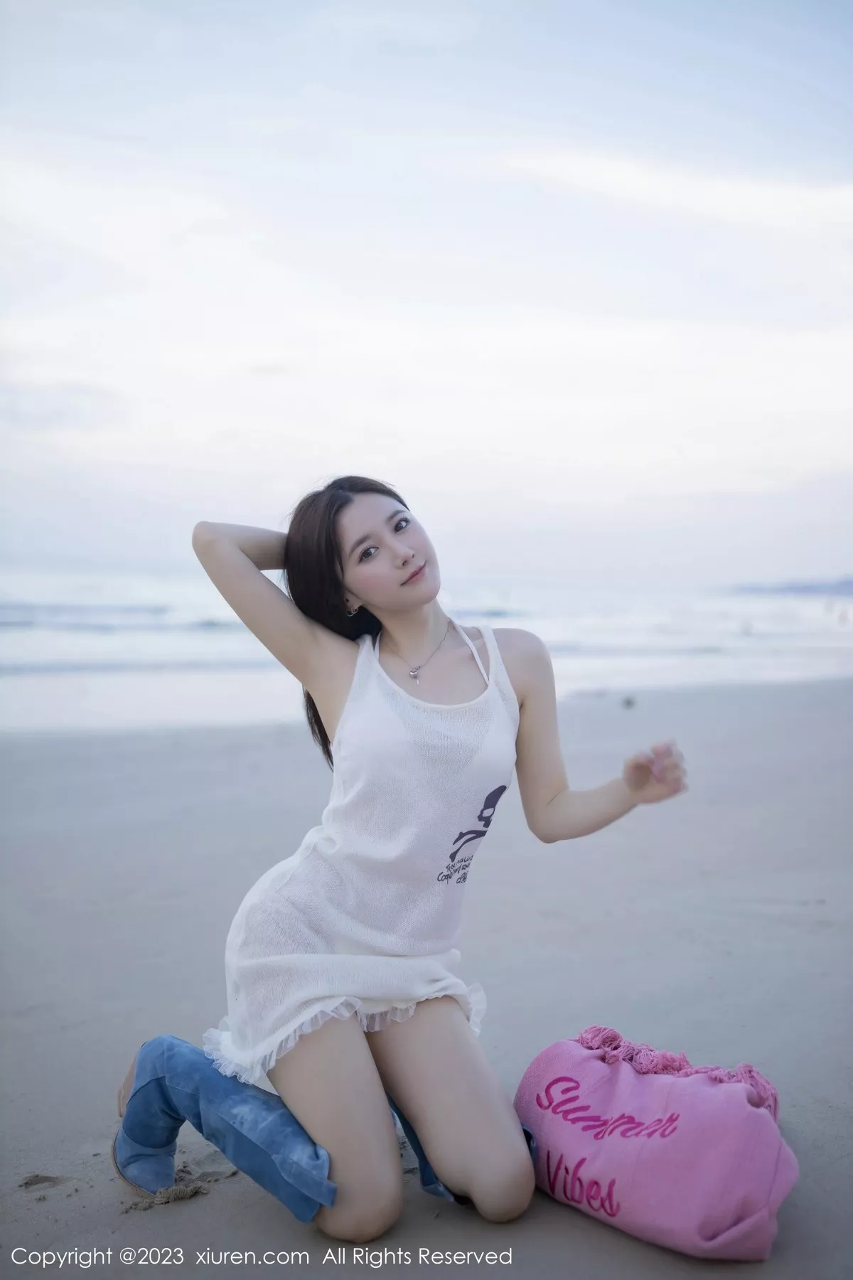 秀人集.com_[XiuRen秀人网]No.6852_模特鱼子酱Fish海边性感白色比基尼服秀婀娜动人身段诱惑写真80P