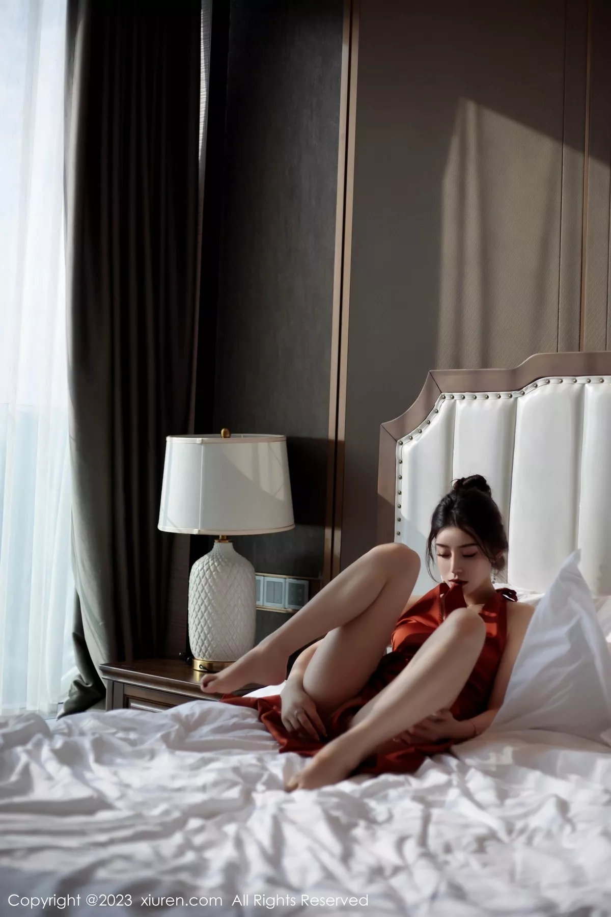 秀人集.com_[XiuRen秀人网]No.6861_新人模特苏曼兮私房性感红色连衣短裙秀曼妙身姿妩媚诱惑写真74P