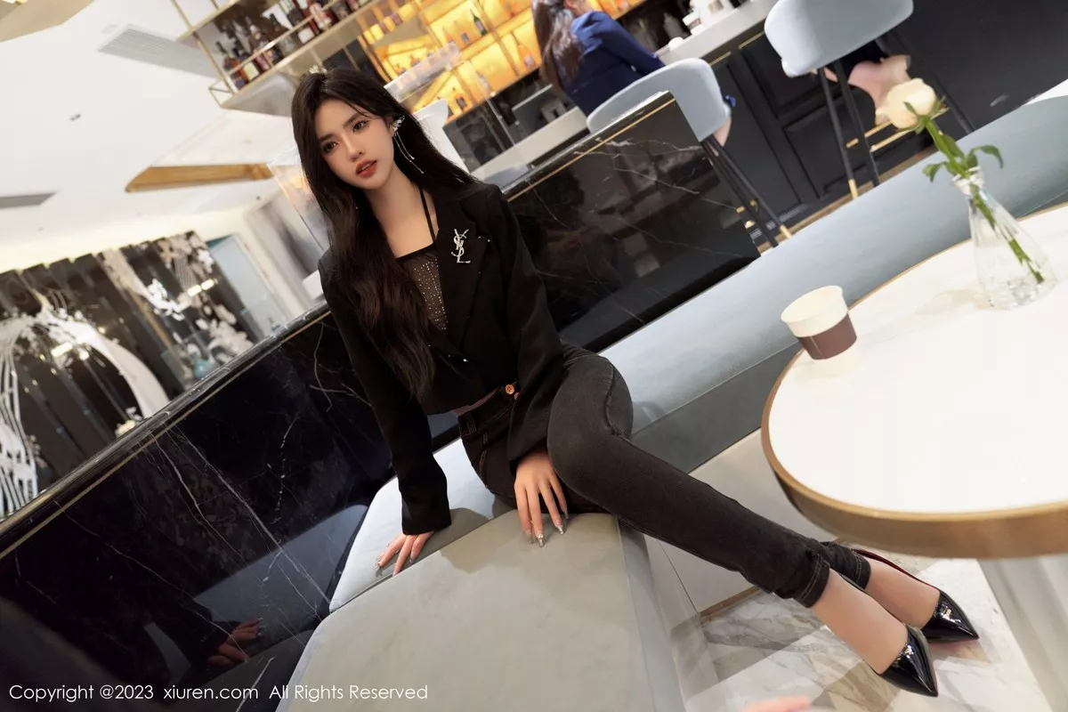 秀人集.com_[XiuRen秀人网]No.6874_模特浅浅Danny性感黑色轻透内衣配超薄肉丝秀丰腴身姿诱惑写真89P