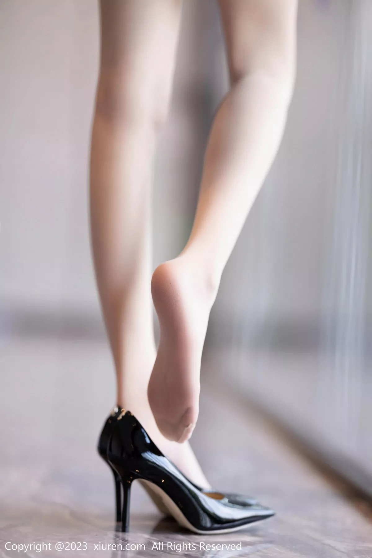 秀人集.com_[XiuRen秀人网]No.6882_模特程程程性感墨绿色蕾丝内衣配原色丝袜秀曼妙身姿诱惑写真84P