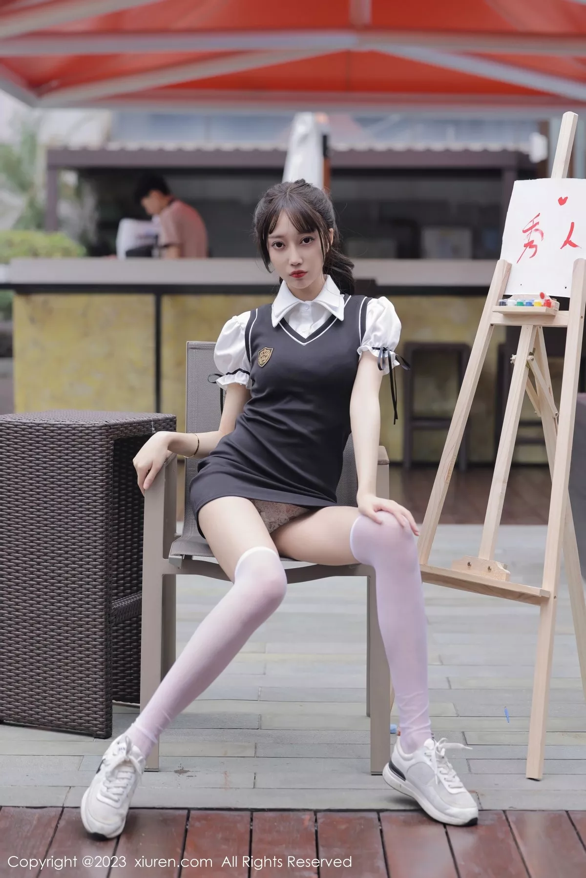 秀人集.com_[XiuRen秀人网]No.6889_模特玥儿玥er脱性感白T露白色内衣配白丝袜秀曼妙身姿诱惑写真72P