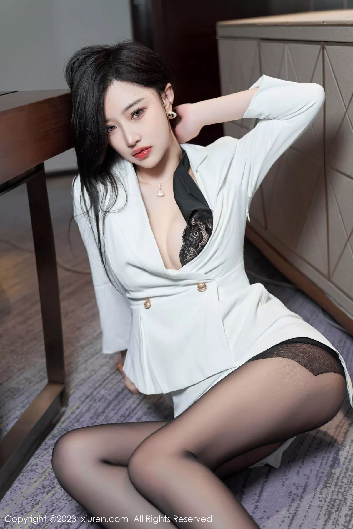 秀人集.com_[XiuRen秀人网]No.6900_模特妙可可Cheese性感黑色蕾丝薄纱服秀完美身材惹火诱惑写真80P