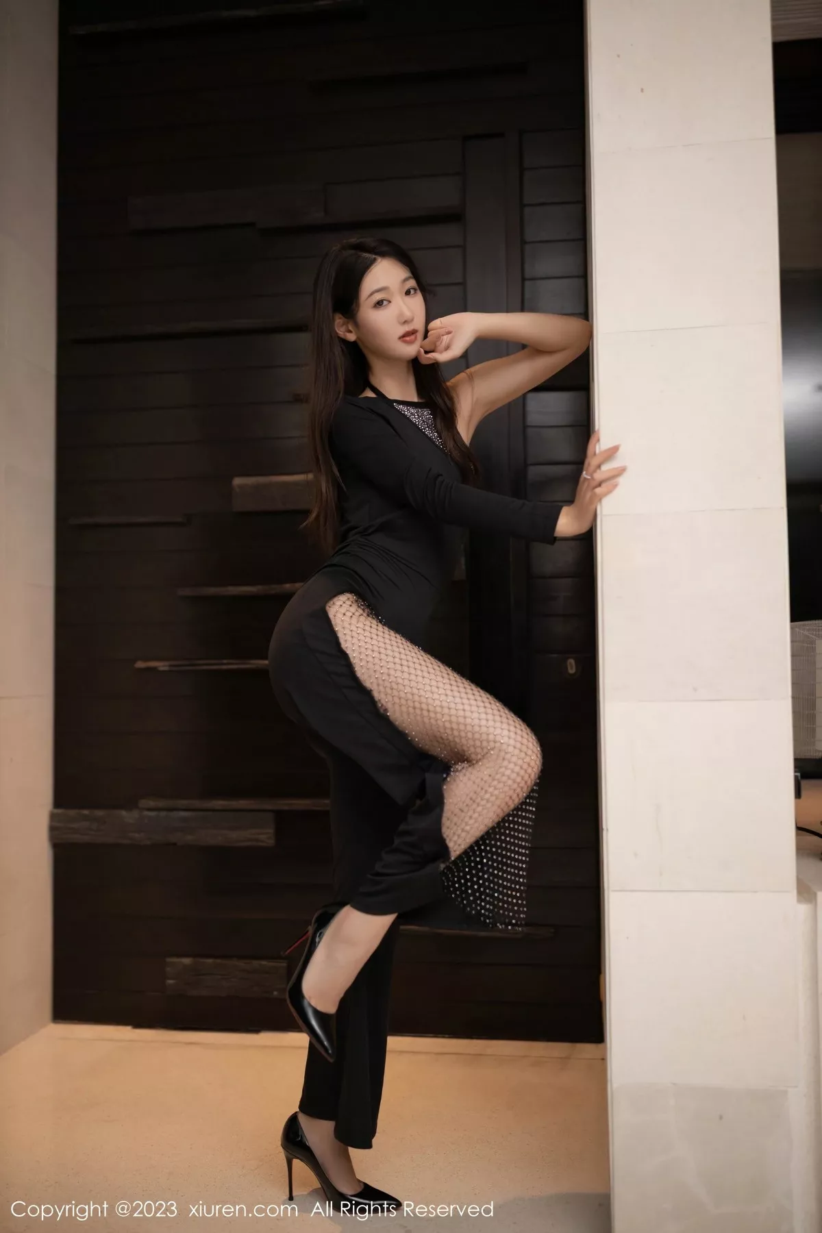 秀人集.com_[XiuRen秀人网]No.6944_模特唐安琪性感黑色连衣裙露黑色内衣秀曼妙身姿梦幻诱惑写真78P