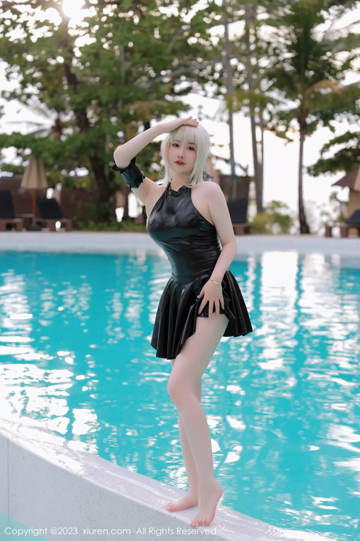 秀人集.com_[XiuRen秀人网]No.6984_模特养乐多DoDo性感黑色Cosplay装扮秀丰满身材惹火诱惑写真75P