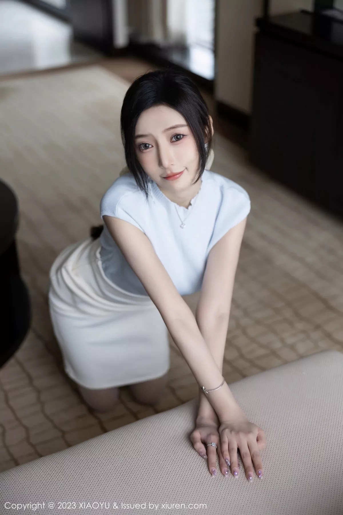 秀人集.com_[XiaoYu画语界]Vol.1059_女神王馨瑶yanni淡粉色内衣配超薄无内肉丝秀惹火身材诱惑写真84P