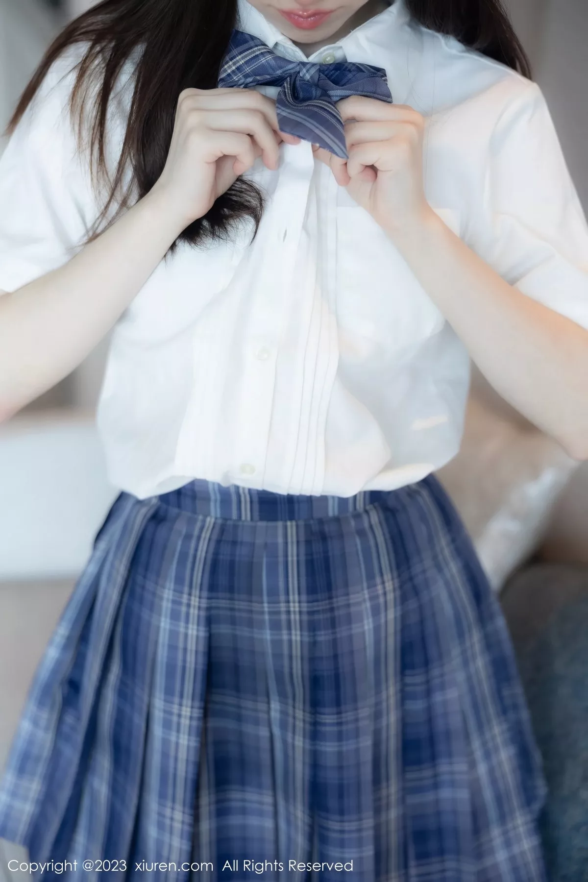 秀人集.com_[XiuRen秀人网]No.6993_模特林悠悠白色上衣配格子短裙露浅色内衣秀曼妙身姿诱惑写真103P