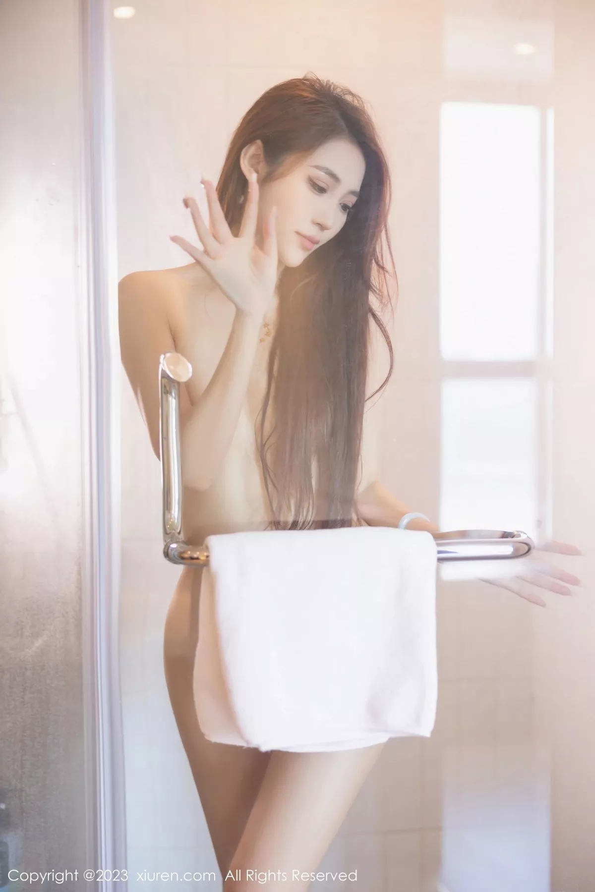 秀人集.com_[XiuRen秀人网]No.7001_模特汐汐baby性感深色收身衣配运动裤秀凹凸惹火身材诱惑写真98P