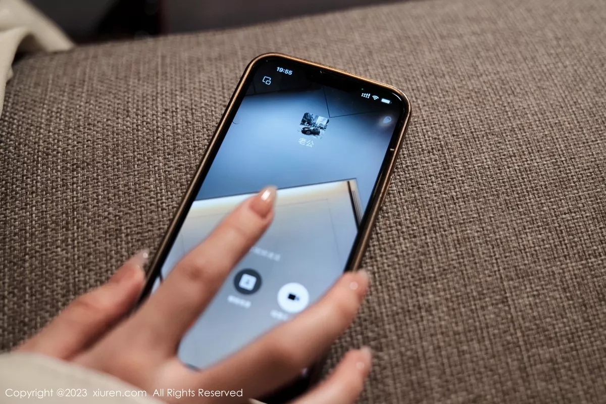 秀人集.com_[XiuRen秀人网]No.7009_女神周于希Sally性感墨绿吊带裙配黑丝吊袜秀翘臀美腿诱惑写真102P