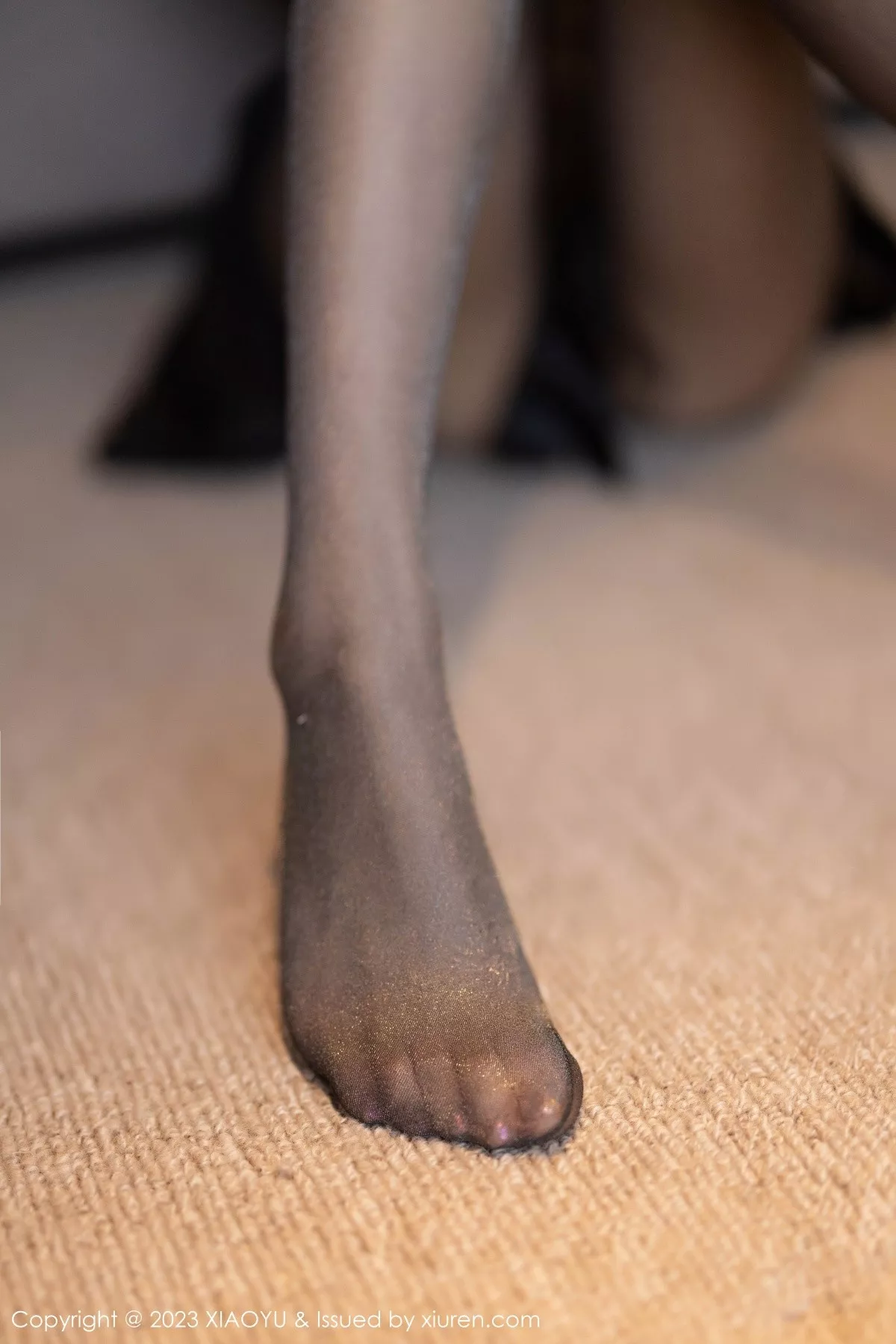 秀人集.com_[XiaoYu画语界]Vol.1061_模特林星阑性感黑色吊带裙配超薄无内黑丝秀曼妙身姿诱惑写真83P