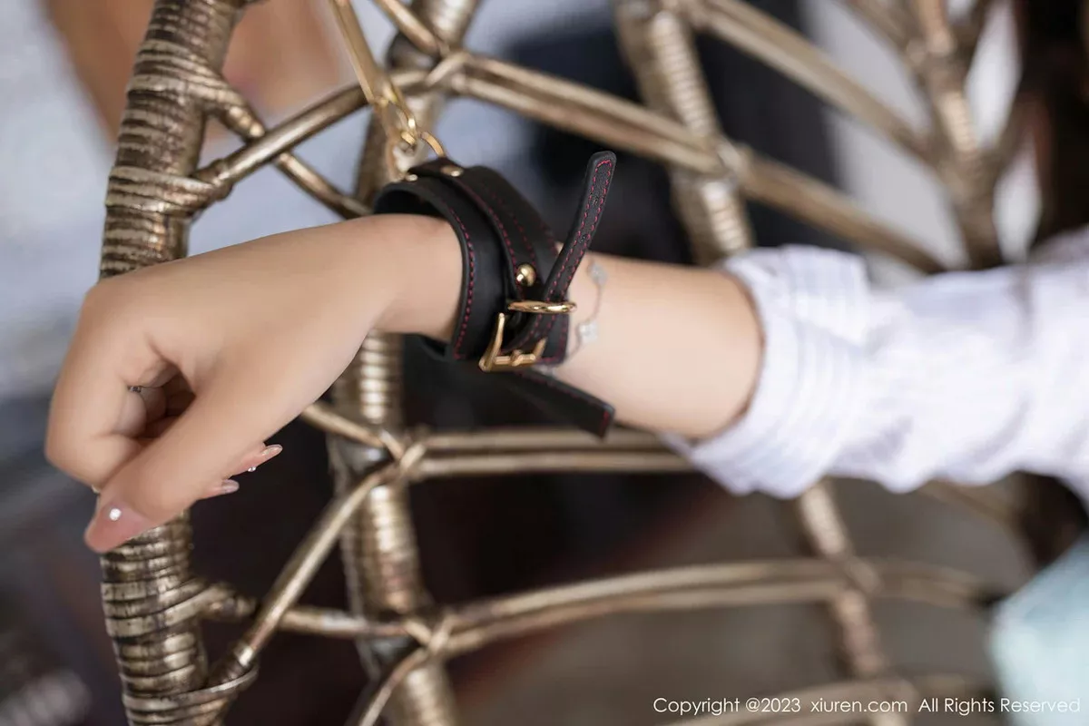 秀人集.com_[XiuRen秀人网]No.7056_模特唐安琪私房黑色蕾丝情趣内衣配黑丝袜秀曼妙身姿诱惑写真80P