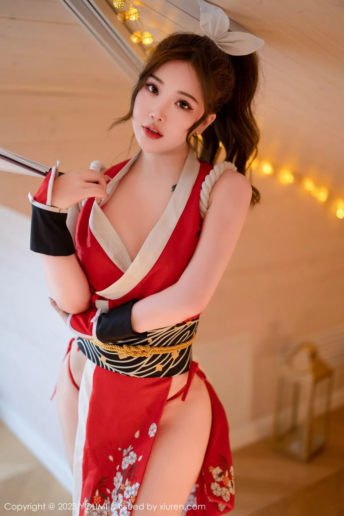 秀人集.com_[YouMi尤蜜荟]Vol.962_模特小海臀Rena红色不知火舞cosplay服饰秀浑圆翘臀诱惑写真70P